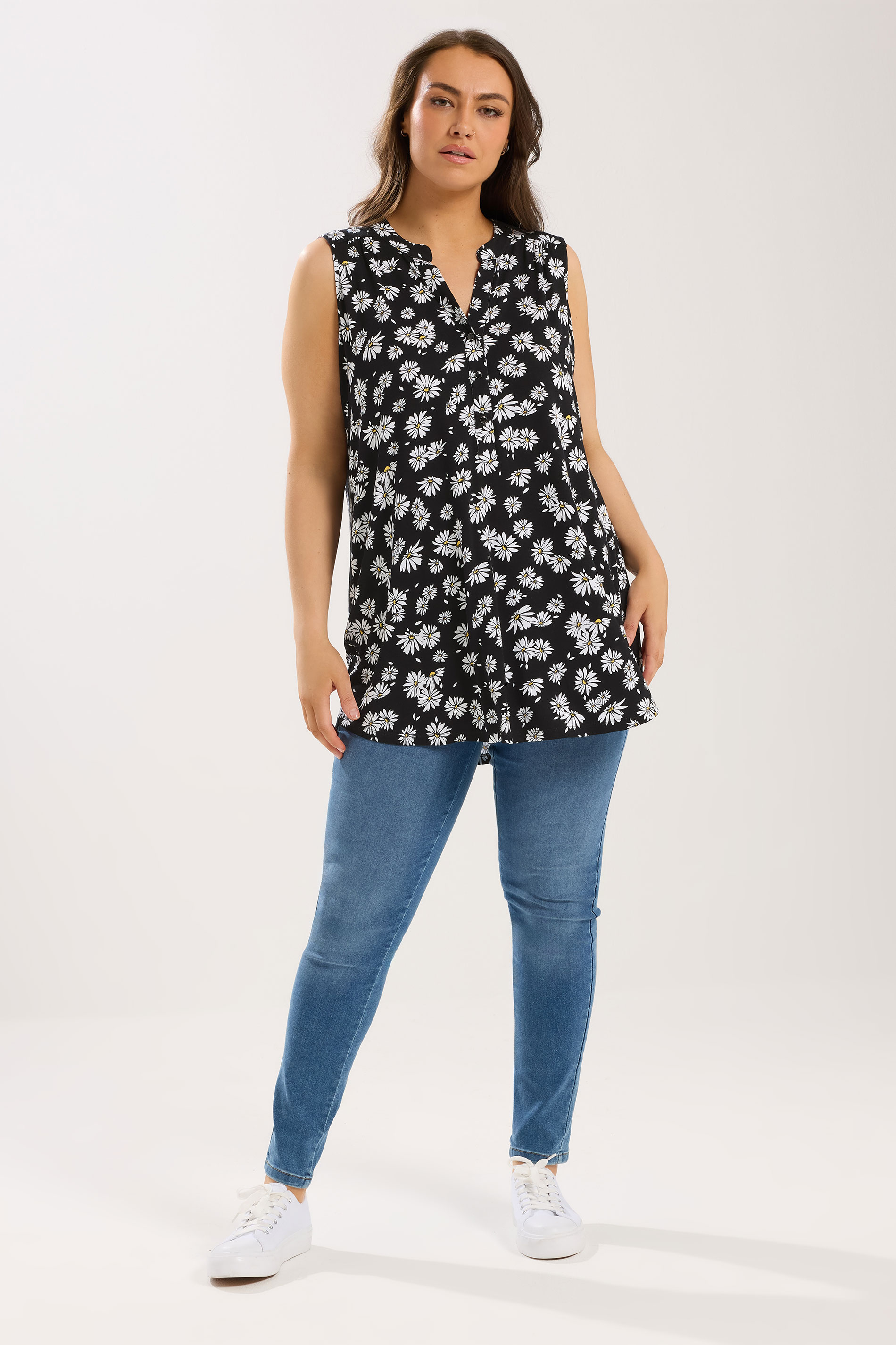 YOURS Plus Size Black Daisy Floral Sleeveless Blouse | Yours Clothing 1