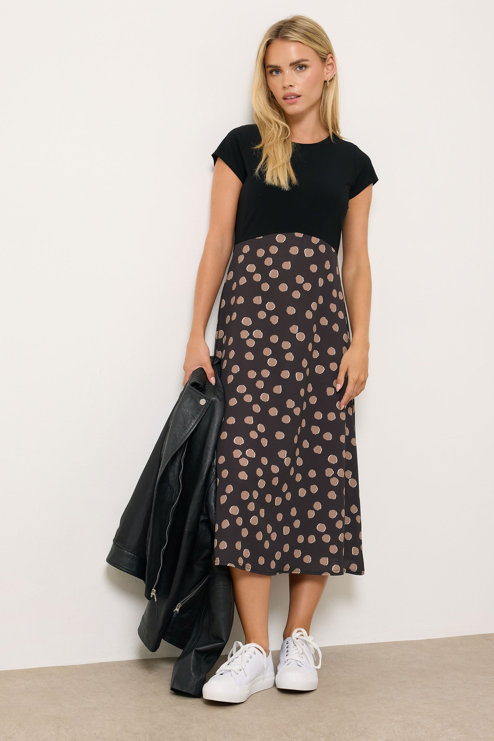 M&Co Petite Black 2 In 1 Spot Print Maxi Dress | M&Co 3