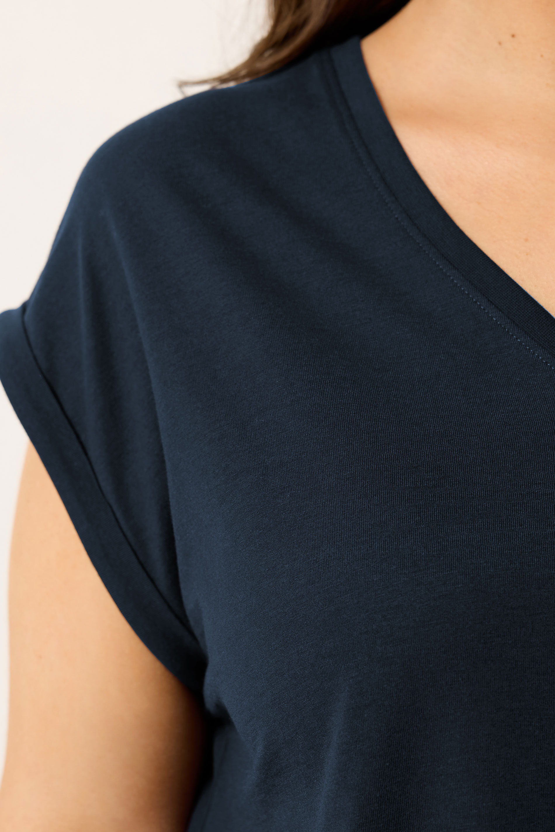 YOURS Plus Size Navy Blue V-Neck Basic T-Shirt | Yours Clothing 4