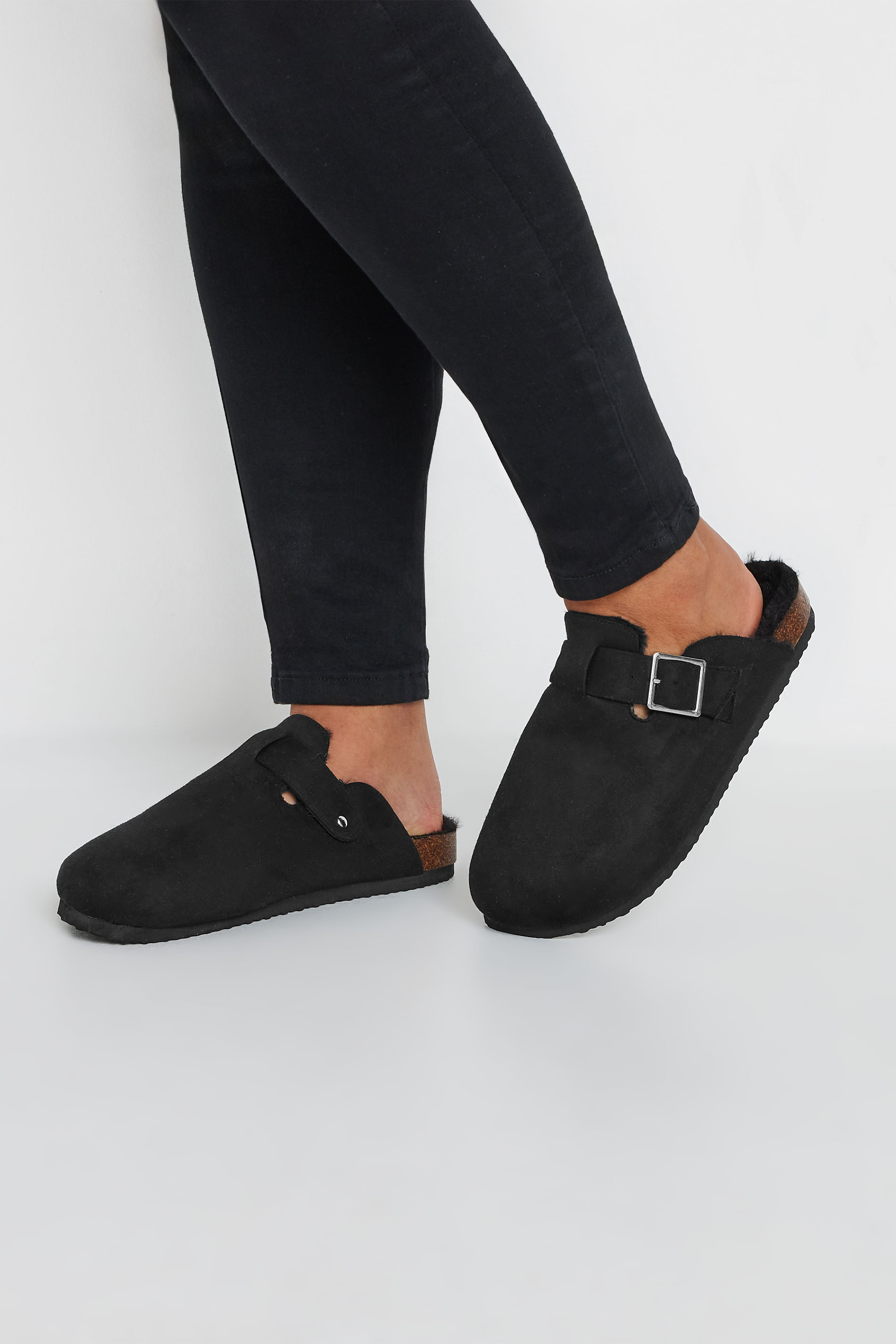 Women's Black Yours Faux Fur Lined Clogs In Extra Wide Eee Fit Size 6Eee