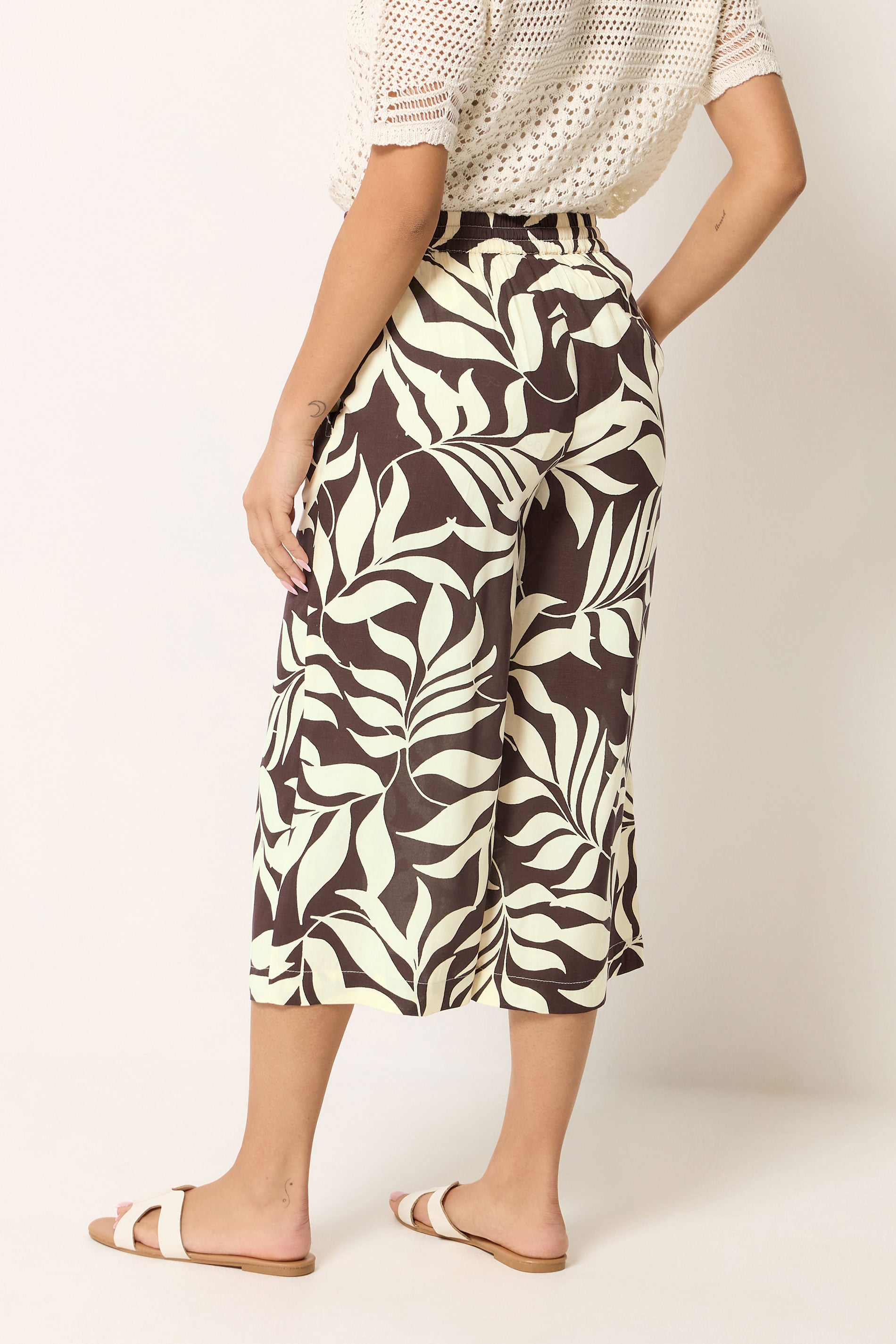 M&Co Petite Purple Leaf Print Cropped Trousers 4