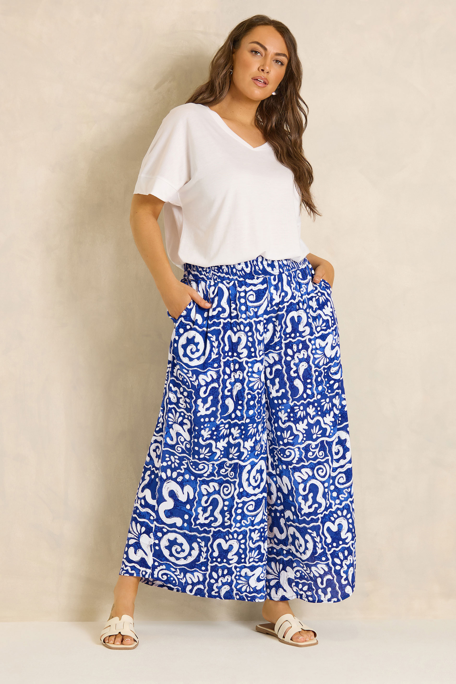 EVANS Plus Size Blue Abstract Print Wide Leg Trouser | Evans 1