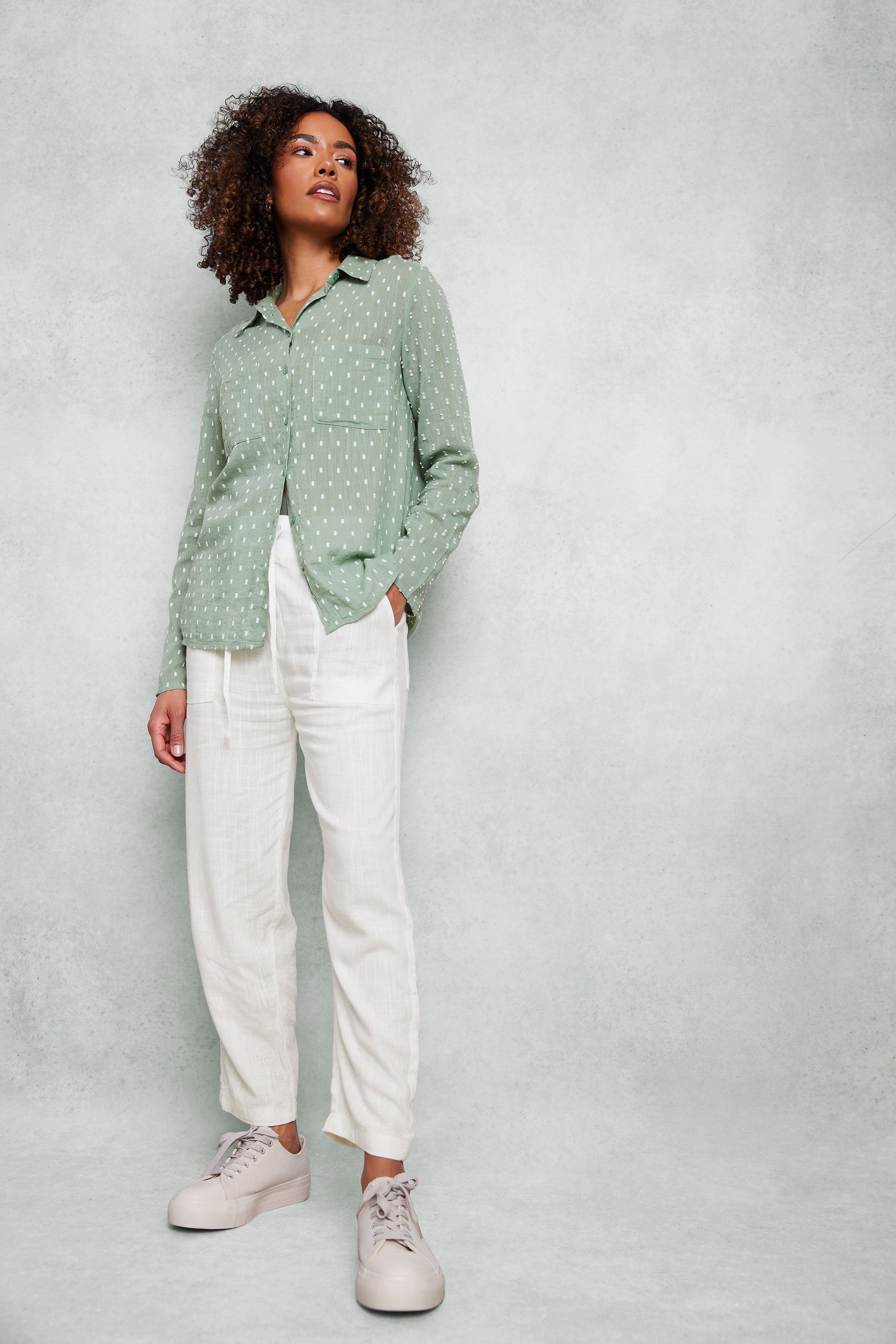 M&Co White Linen Cropped Joggers | M&Co 3