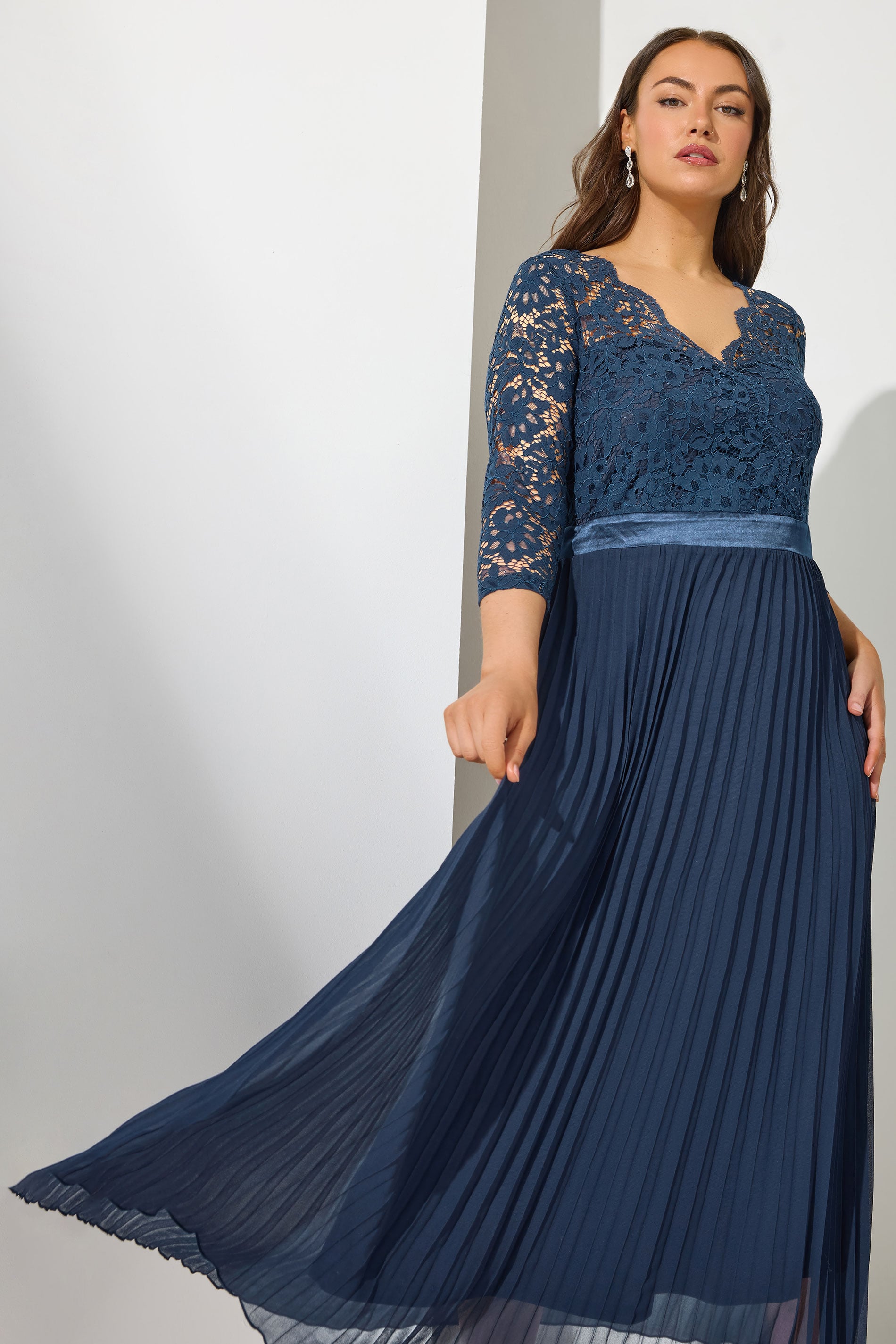 YOURS LONDON Plus Size Navy Blue Lace Wrap Pleated Maxi Dress | Yours Clothing 3