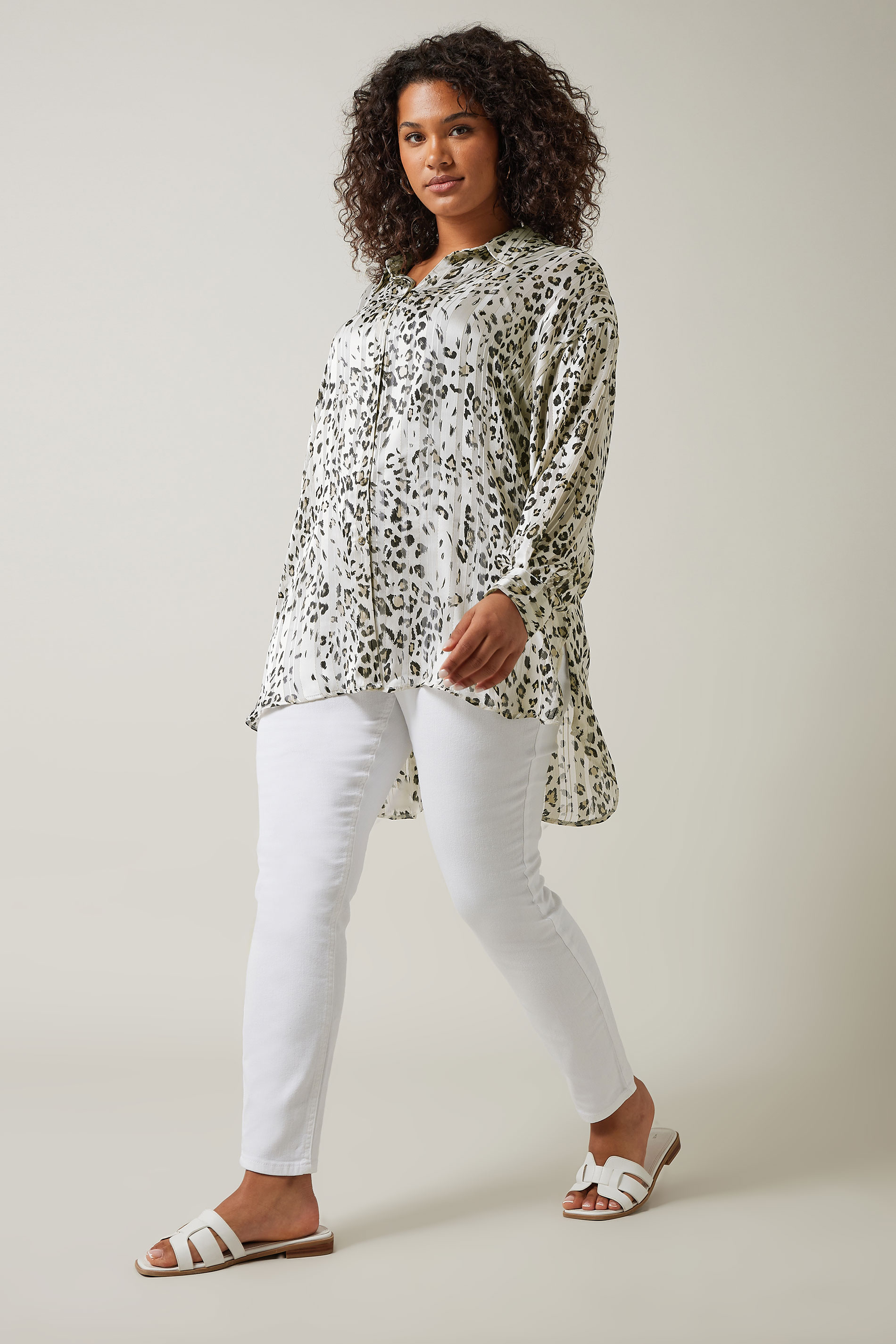 EVANS Plus Size Ivory White Leopard Print Blouse | Evans  1