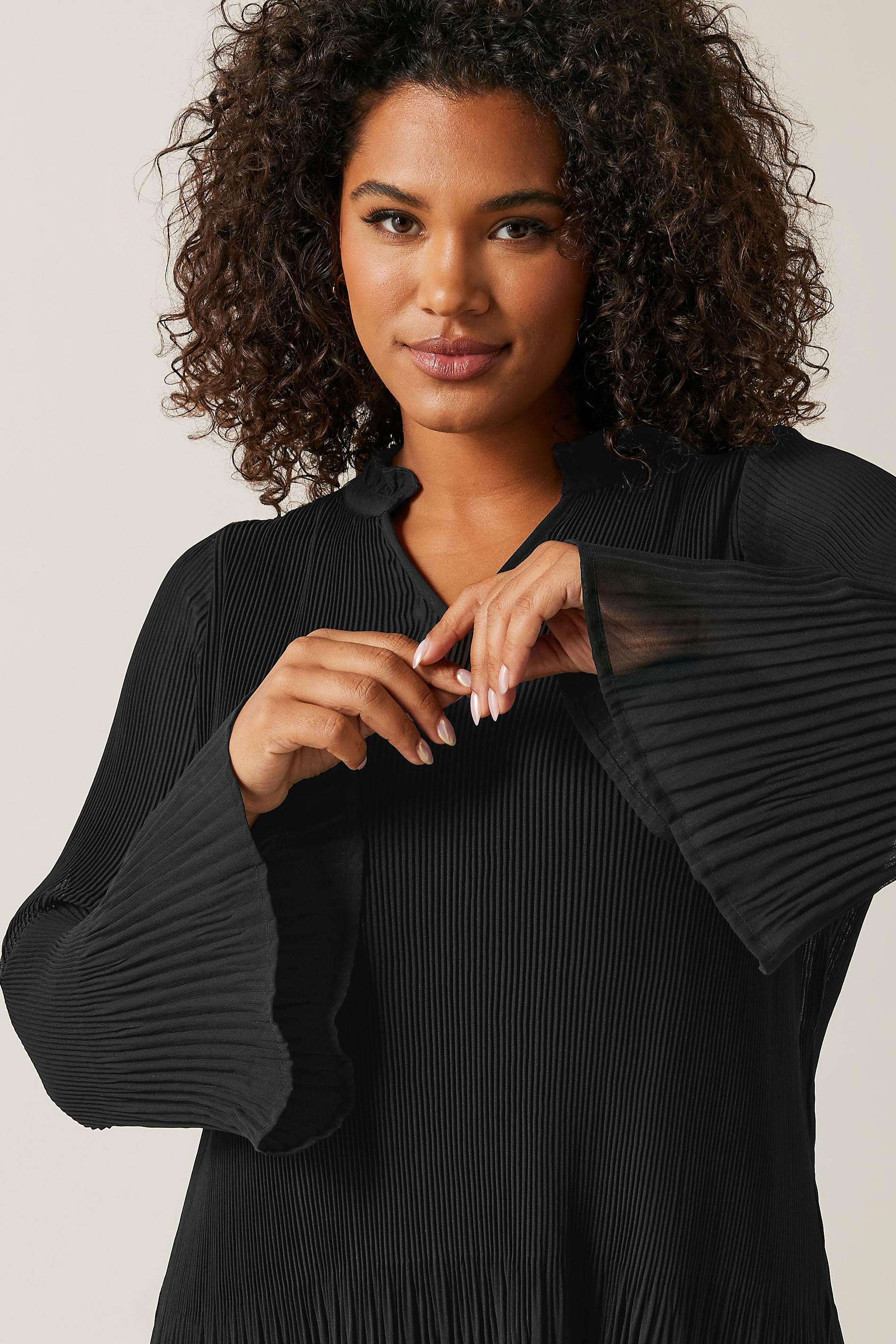 EVANS Plus Size Black Pleat Blouse | Evans 5