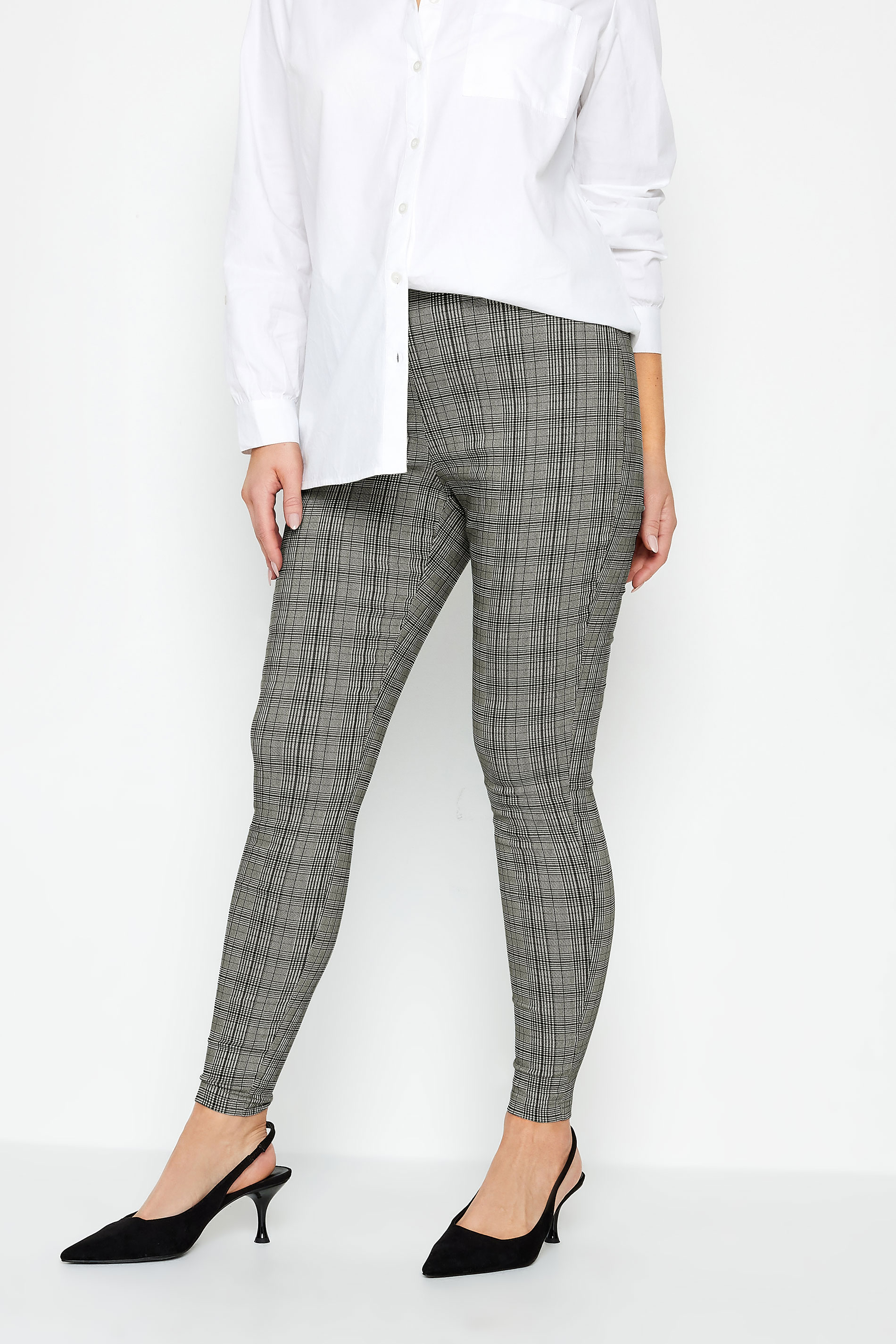 Golftini | Black Checkered Stretch Ankle Pant | Women's Golf Pant