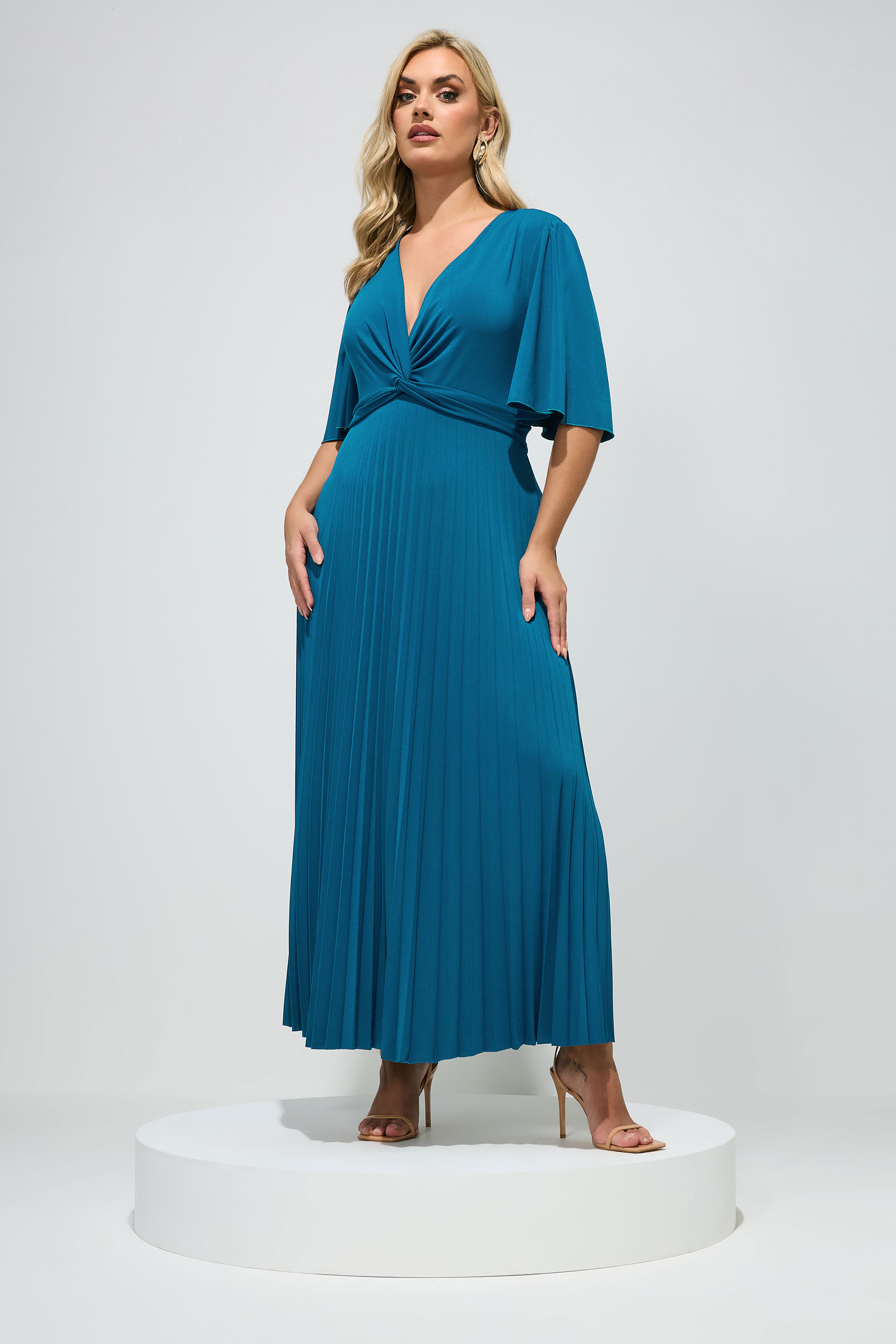 YOURS LONDON Plus Size Teal Blue Knot Pleated Maxi Dress | Yours Clothing 3