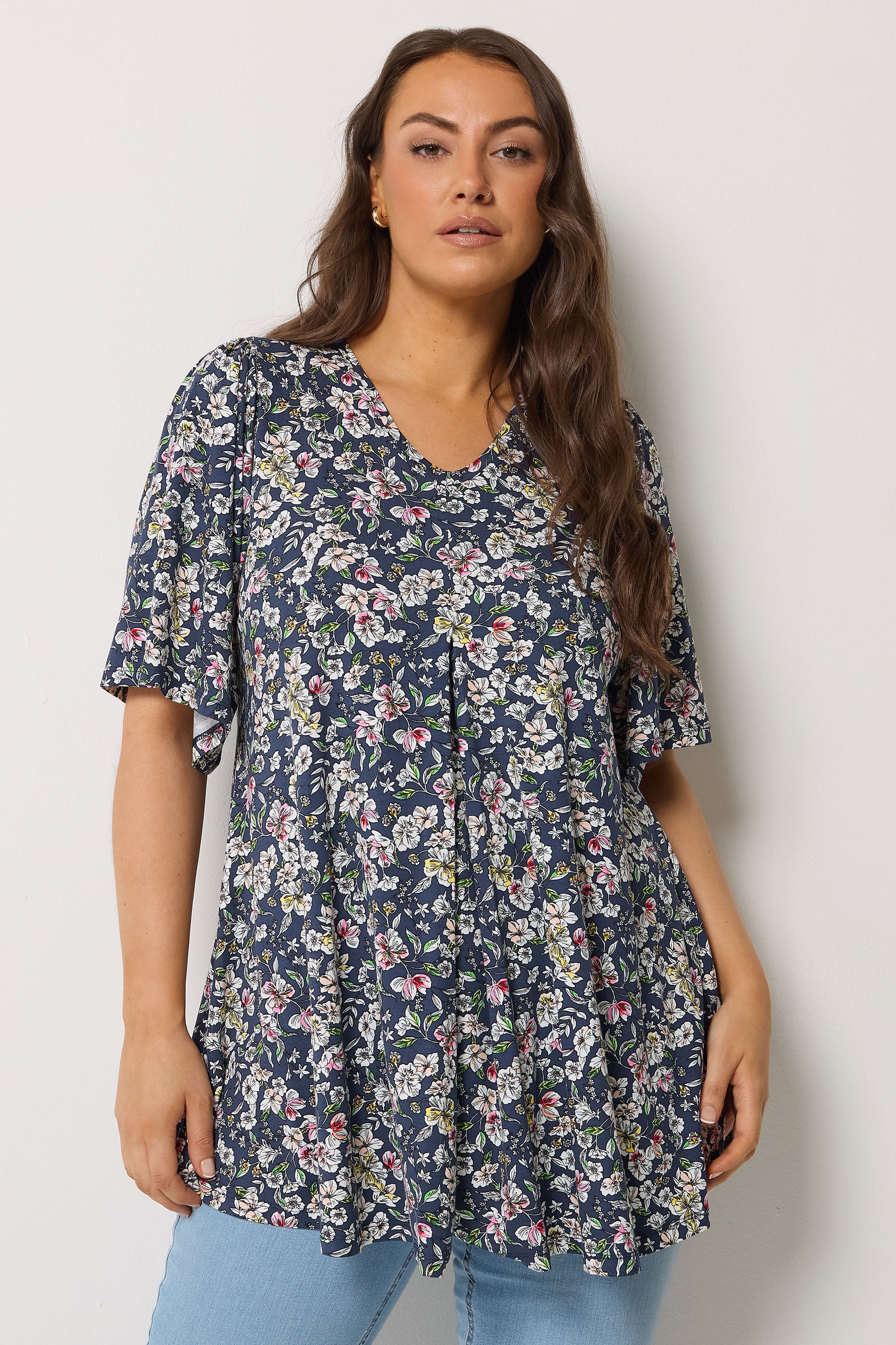 YOURS Plus Size Navy Blue Floral Pleat Front Top | Yours Clothing 3
