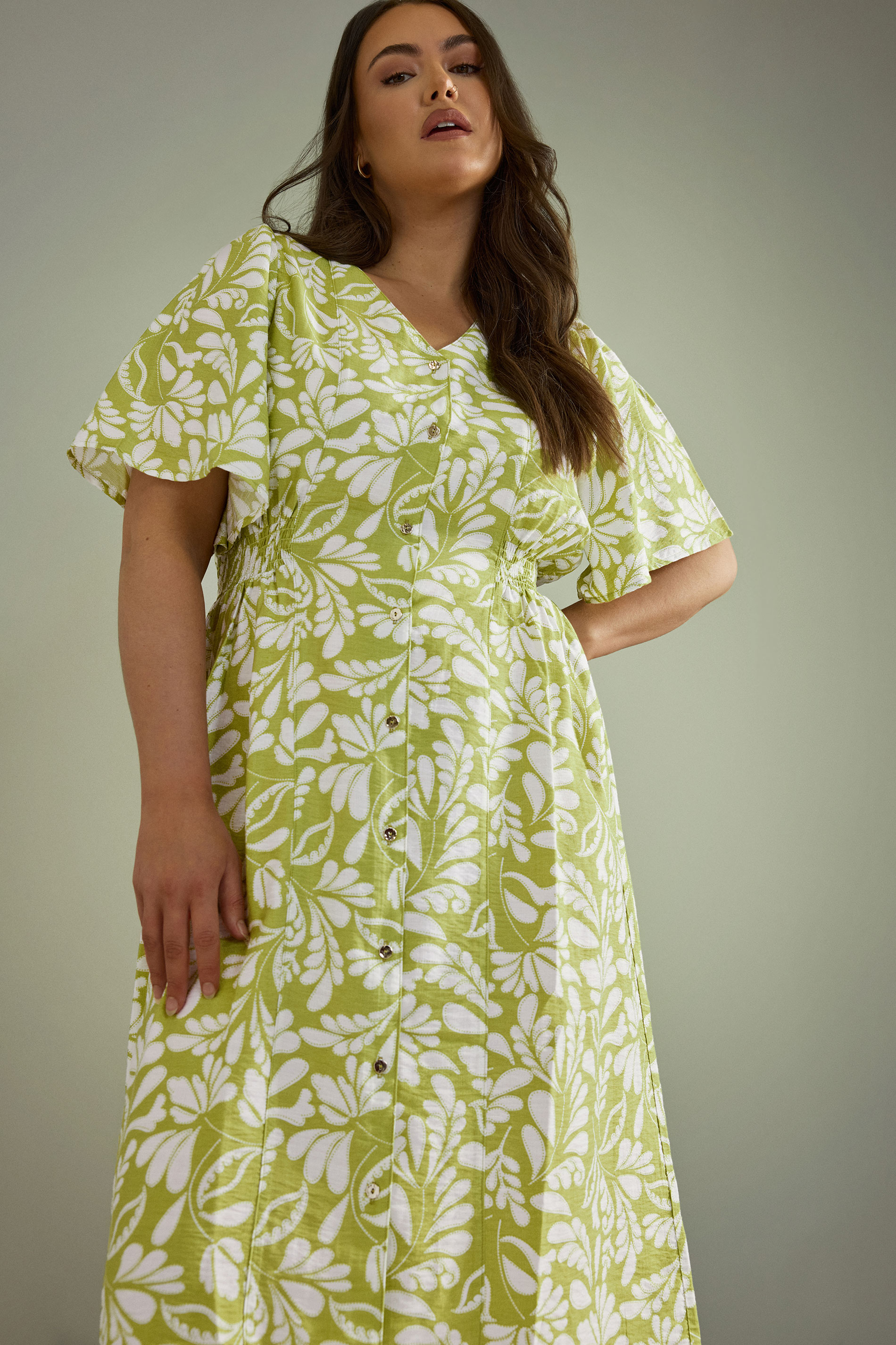 EVANS Plus Size Chartreuse Green Leaf Print Midi Dress | Evans  3