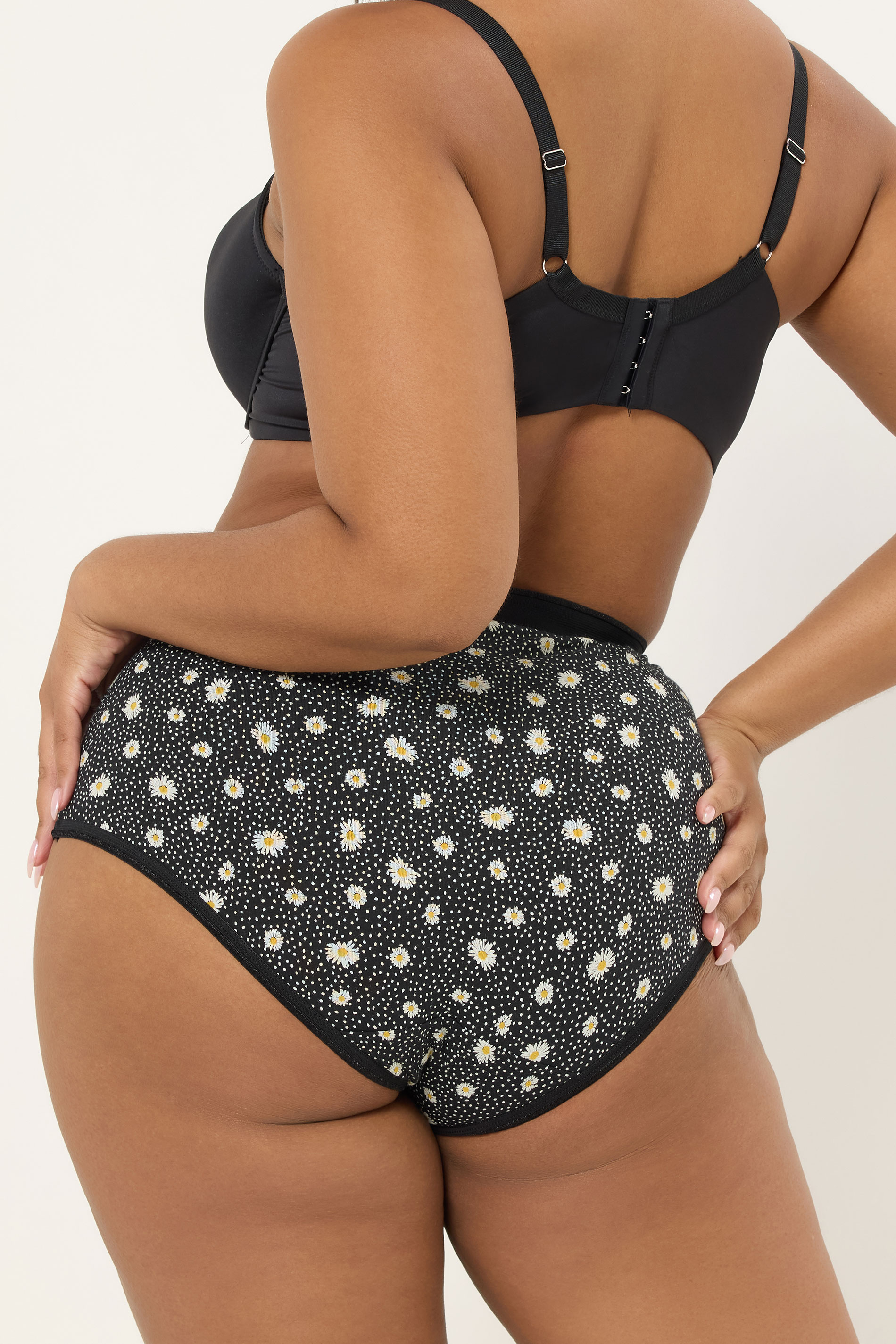 YOURSET 5 PACK Plus Size Black & Yellow Daisy Full Briefs | Yours Clothing 5