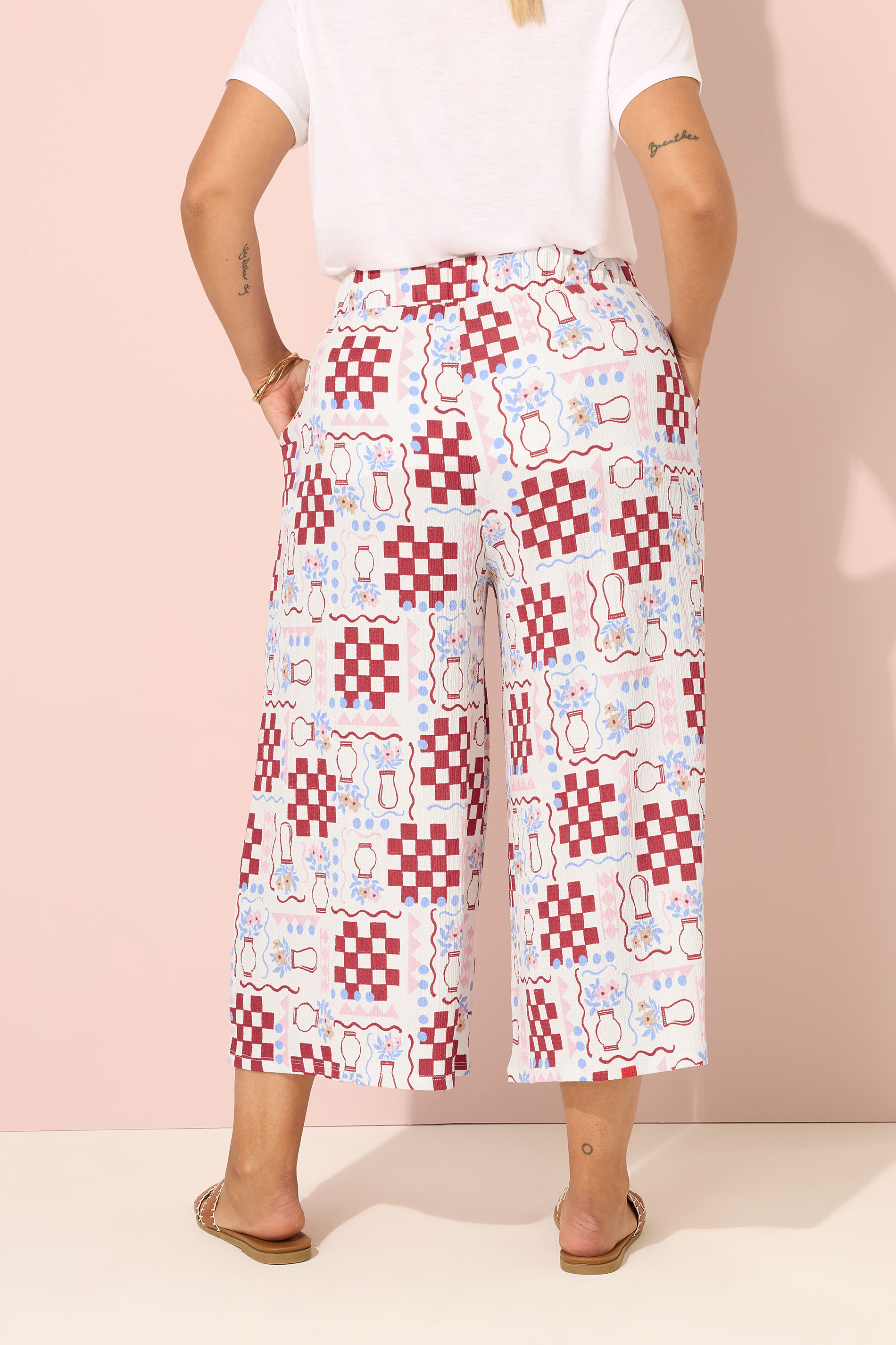 YOURS Plus Size White Floral Check Crinkle Midaxi Culottes | Yours Clothing 2