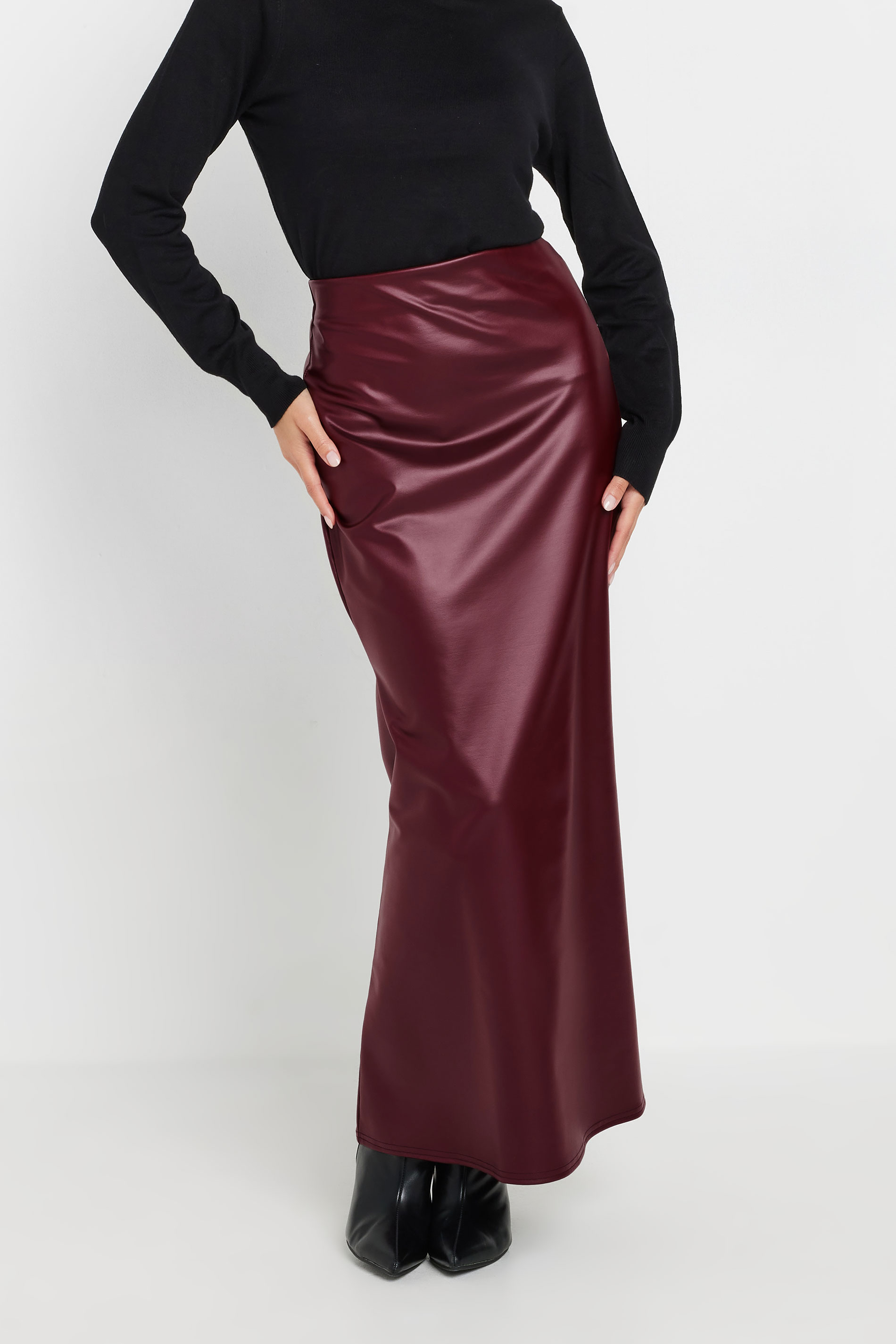 PixieGirl Petite Women's Burgundy Red Faux Leather Fishtail Skirt | PixieGirl 3