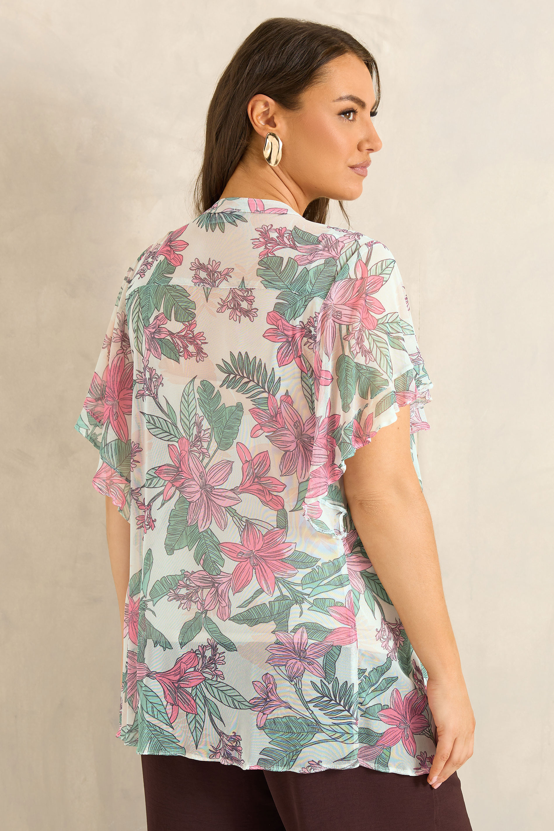 EVANS Curve Green Floral Frill sleeve Blouse | Evans 4
