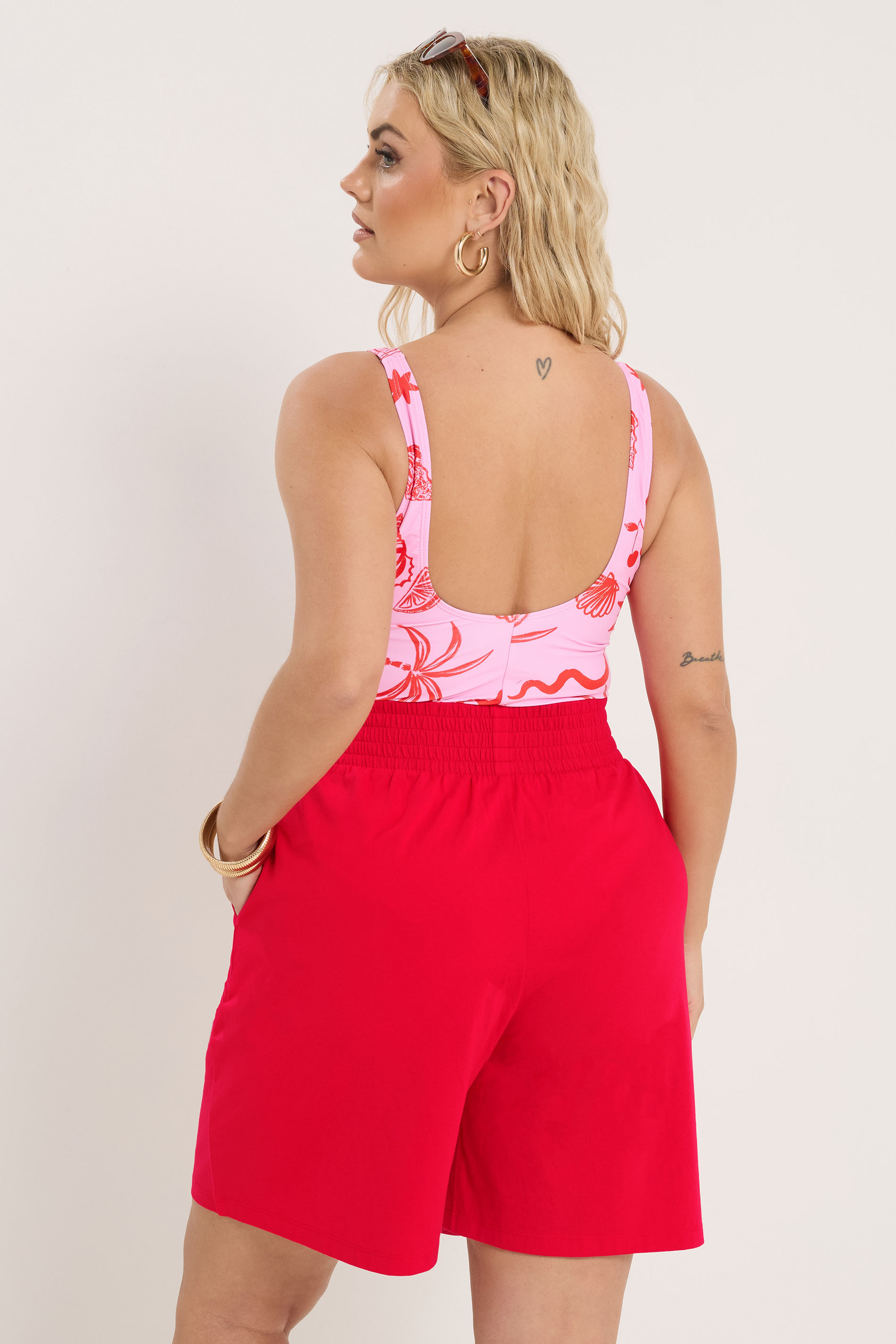 YOURS Plus Size Red Shirred Shorts | Yours Clothing 5