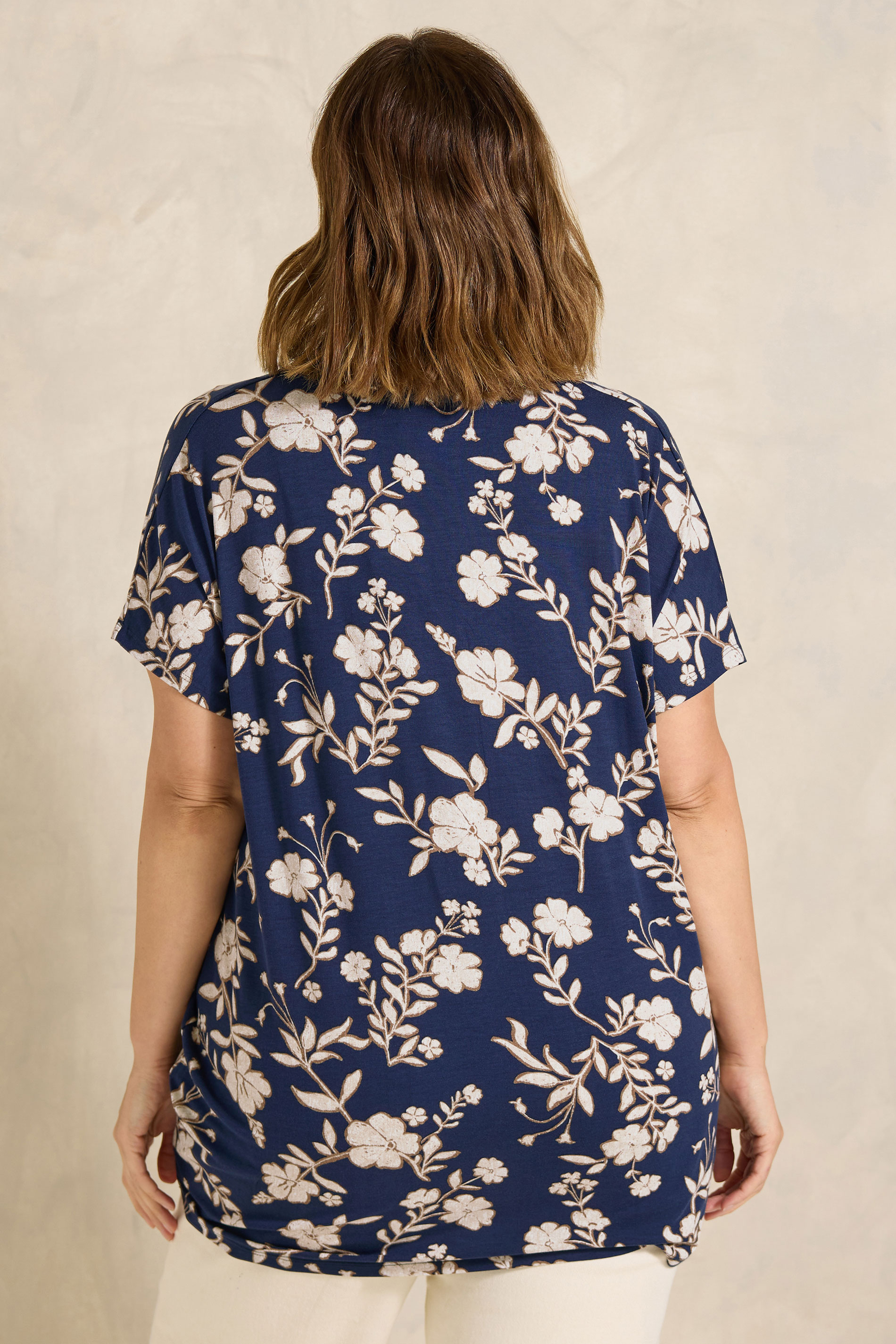 EVANS Plus Size Navy Blue Floral Grown-On Sleeve Top | Evans 2