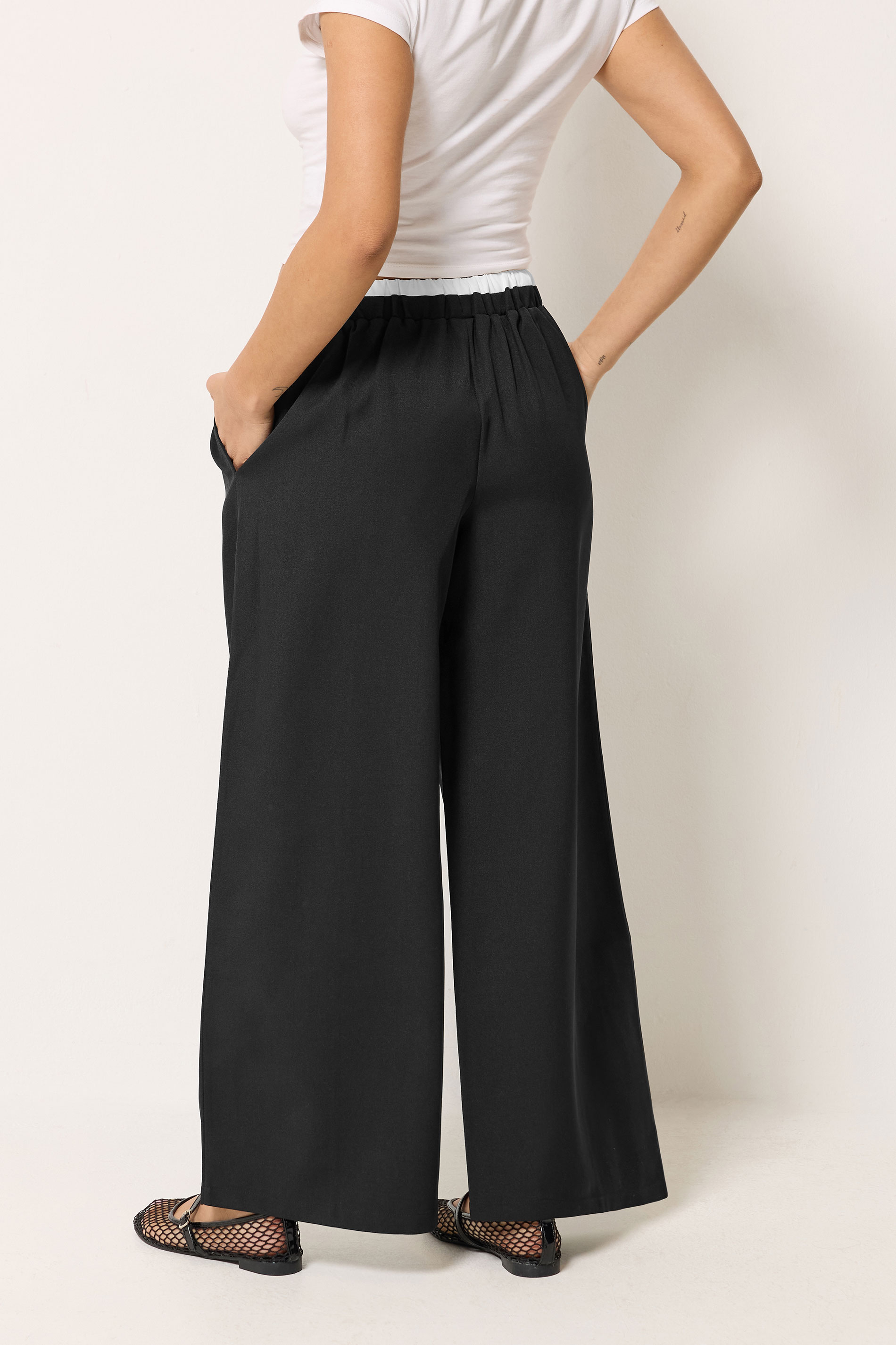PixieGirl Petite Women's Black Contrast Pintuck Wide Leg Trousers | PixieGirl 2