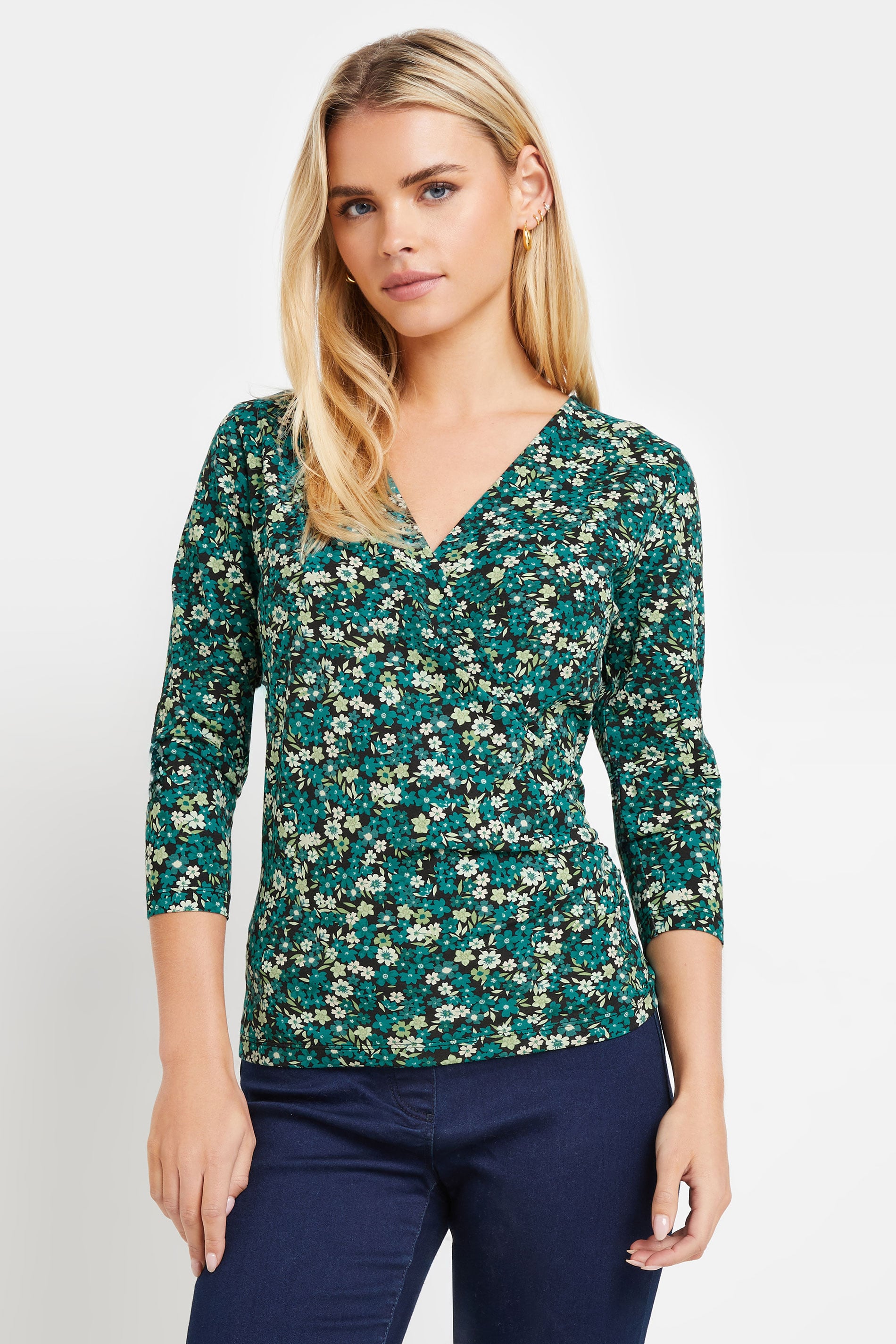 Women's Green M&Co Petites M&Co Petite Ditsy Floral Wrap Top Size 18
