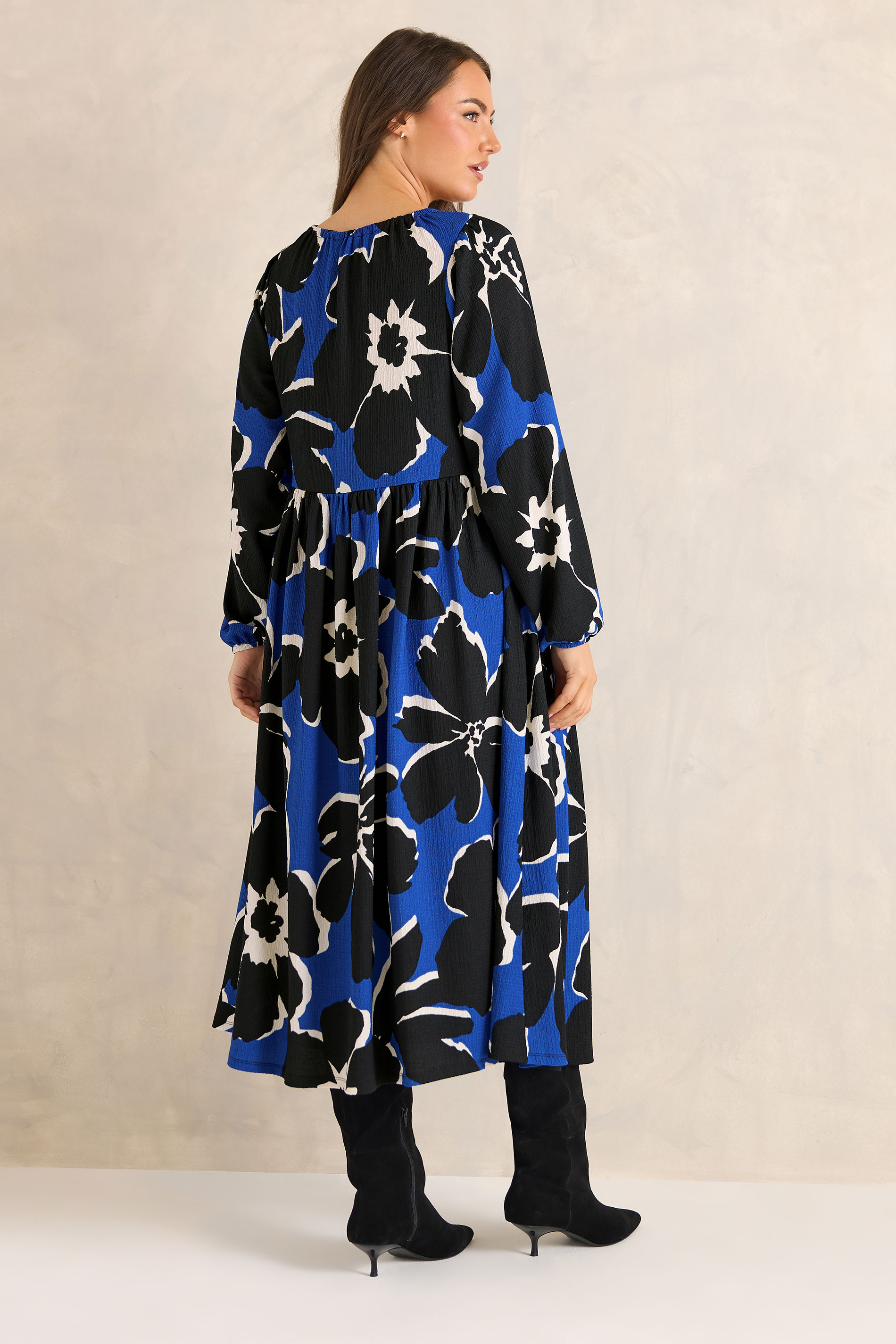 EVANS Plus Size Blue Floral Tie Neck Maxi Dress | Evans 2
