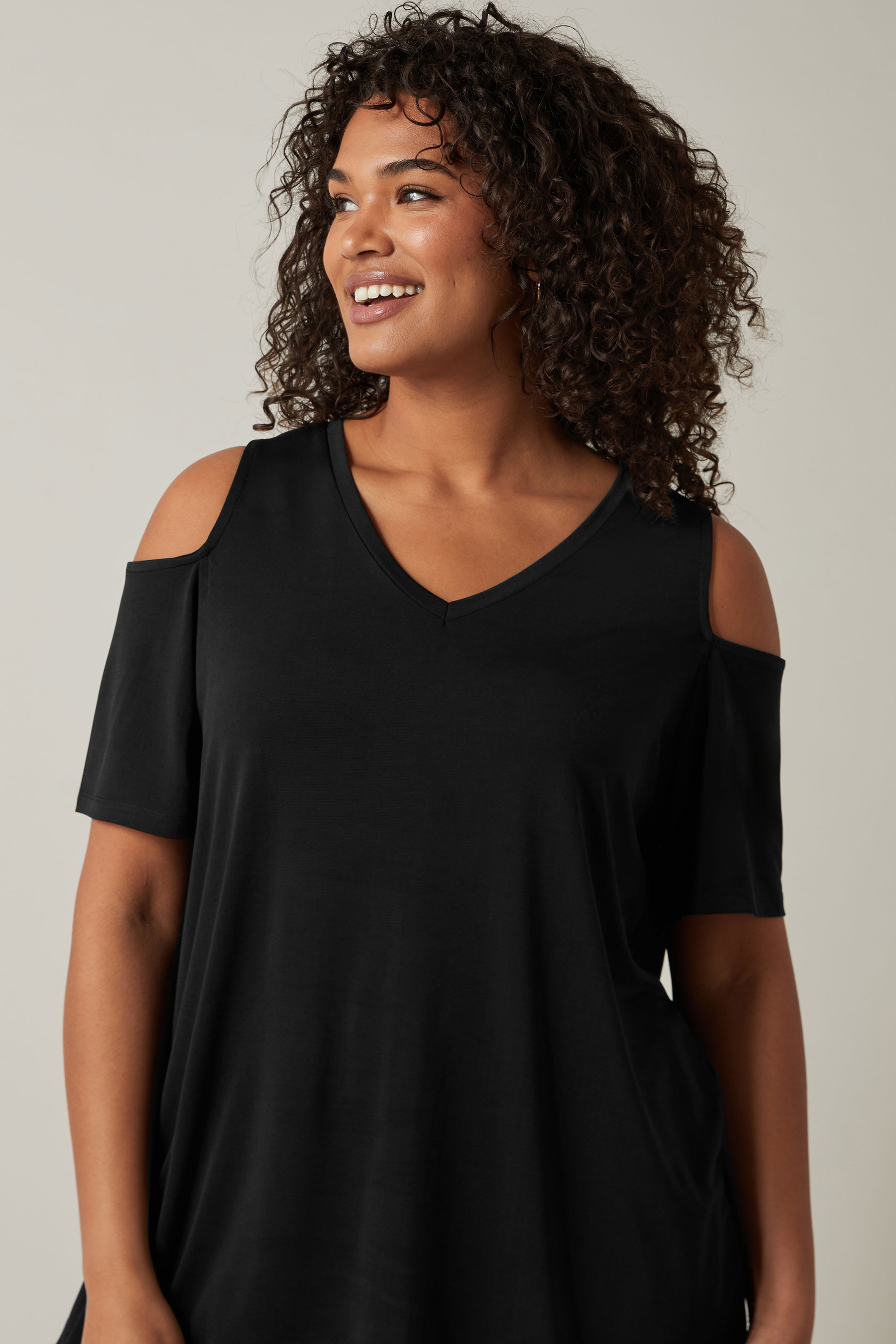 EVANS Curve Black Cold Shoulder Top | Evans 4