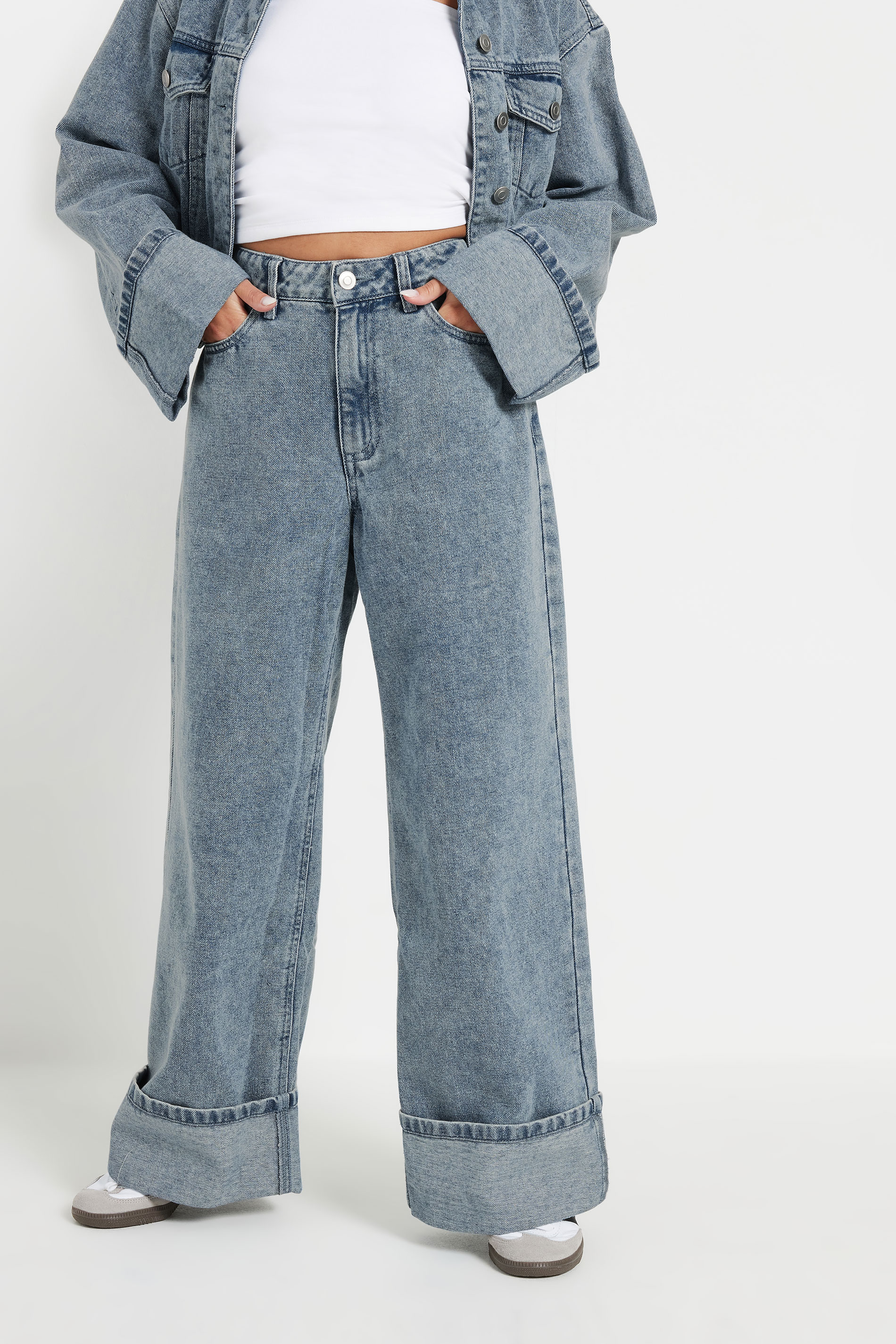 PixieGirl Petite Women's Blue Wash Denim Turn Up Jeans | PixieGirl 1
