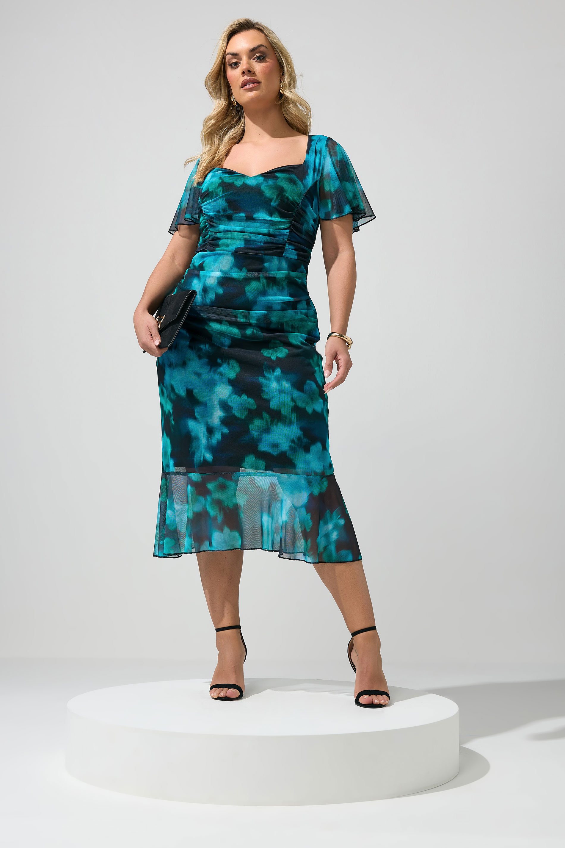 YOURS LONDON Plus Size Teal Blue Blur Print Gathered Dress | Yours Clothing 3