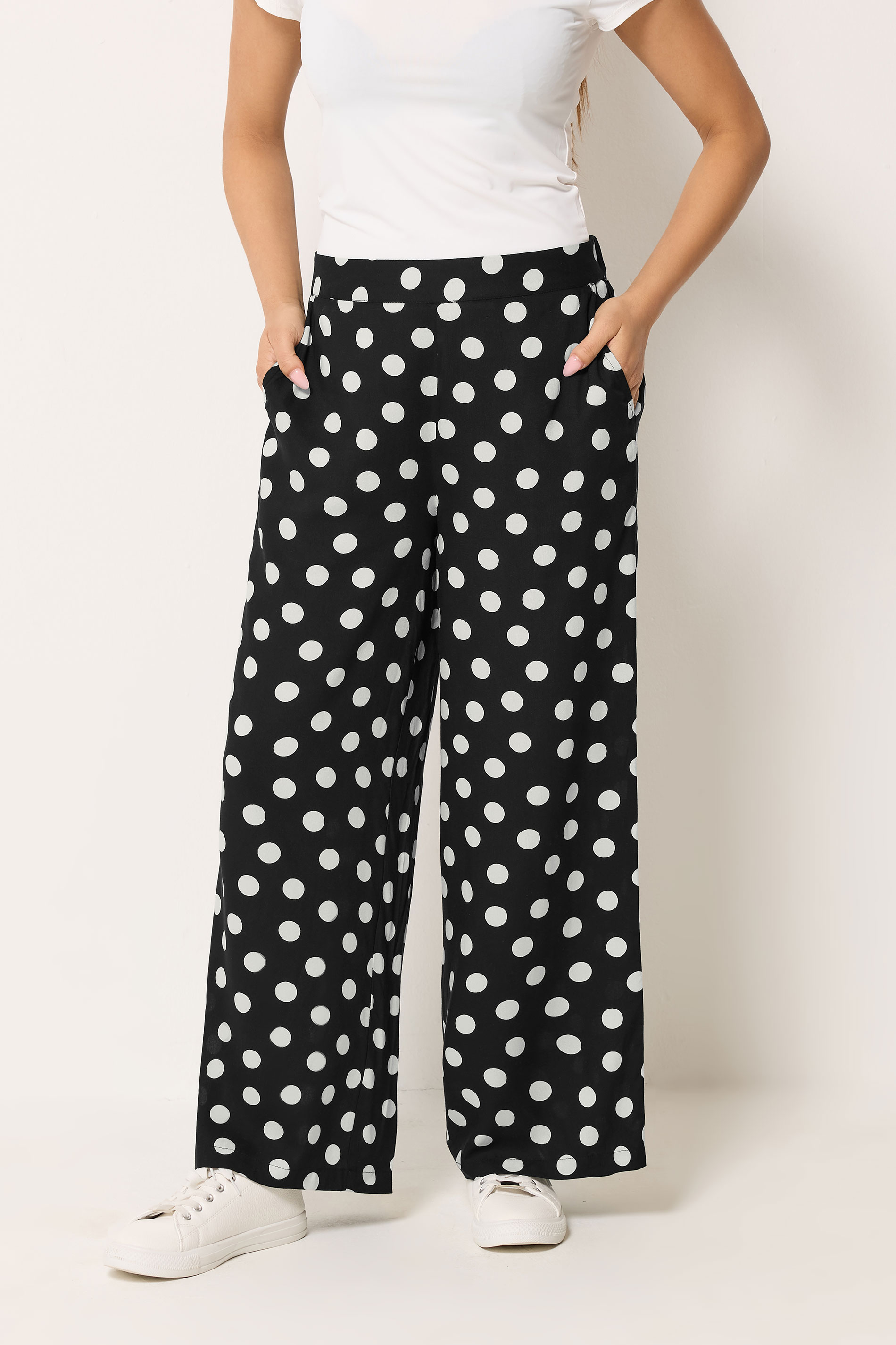 M&Co Petite Black & White Polka Dot Wide Leg Trousers | M&Co 3
