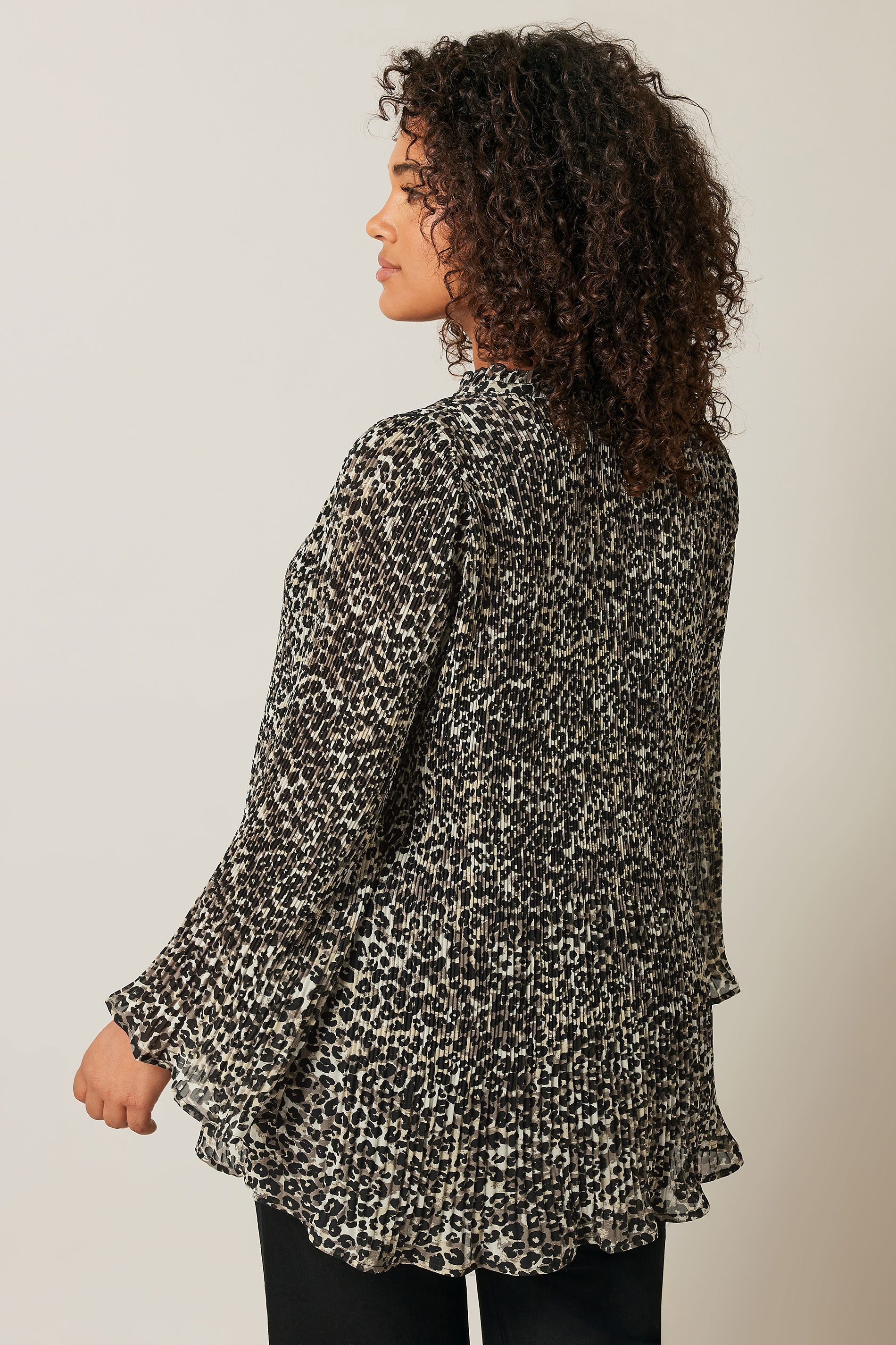 EVANS Plus Size Natural Brown Leopard Print Blouse | Evans 4