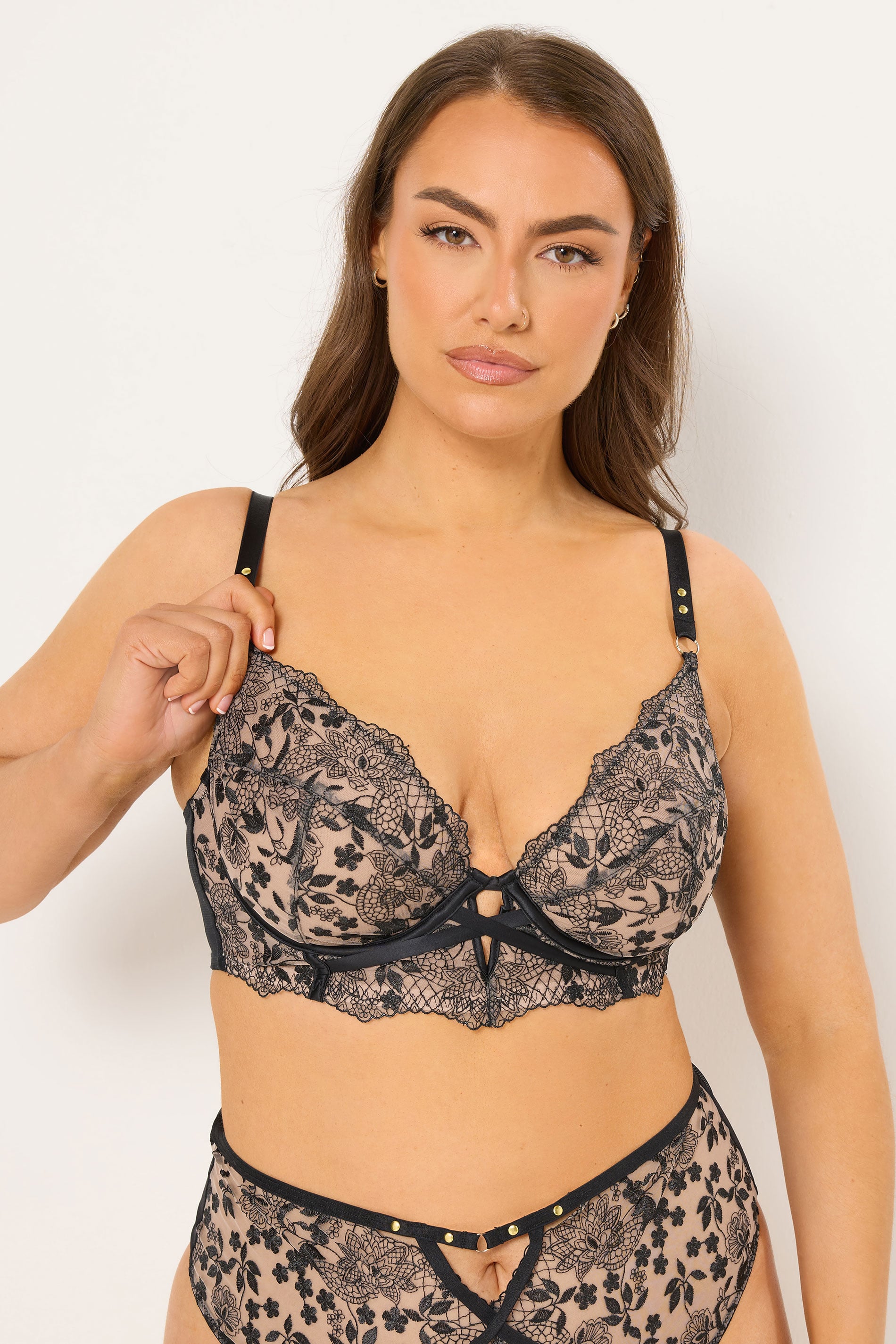 PLAYFUL PROMISES Black Embroidered Floral Bra 1