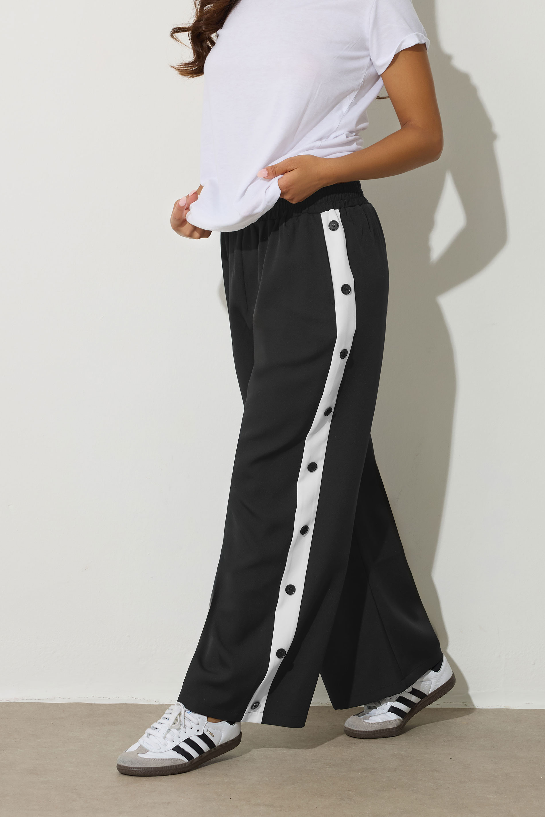 PixieGirl Petite Womens Black Contrast Stripe Wide Leg Trousers | PixieGirl 1