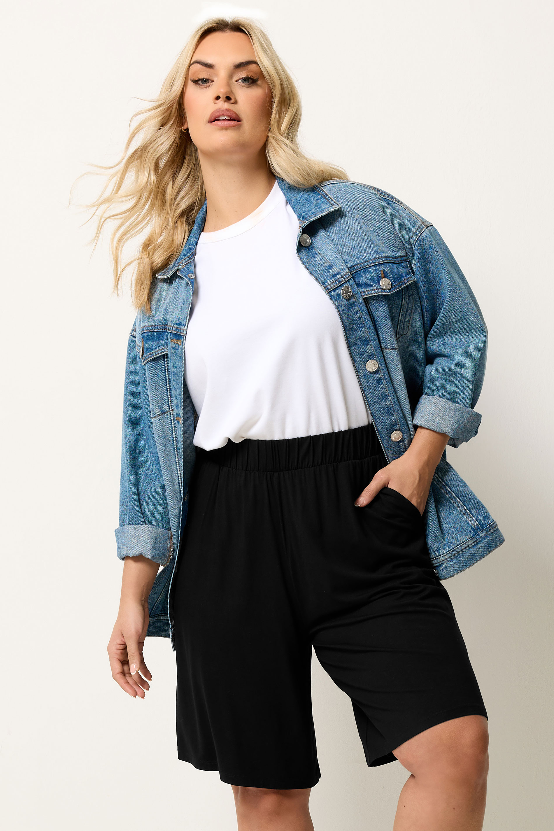 YOURS Plus Size Black Pull on Jersey Shorts | Yours Clothing 3