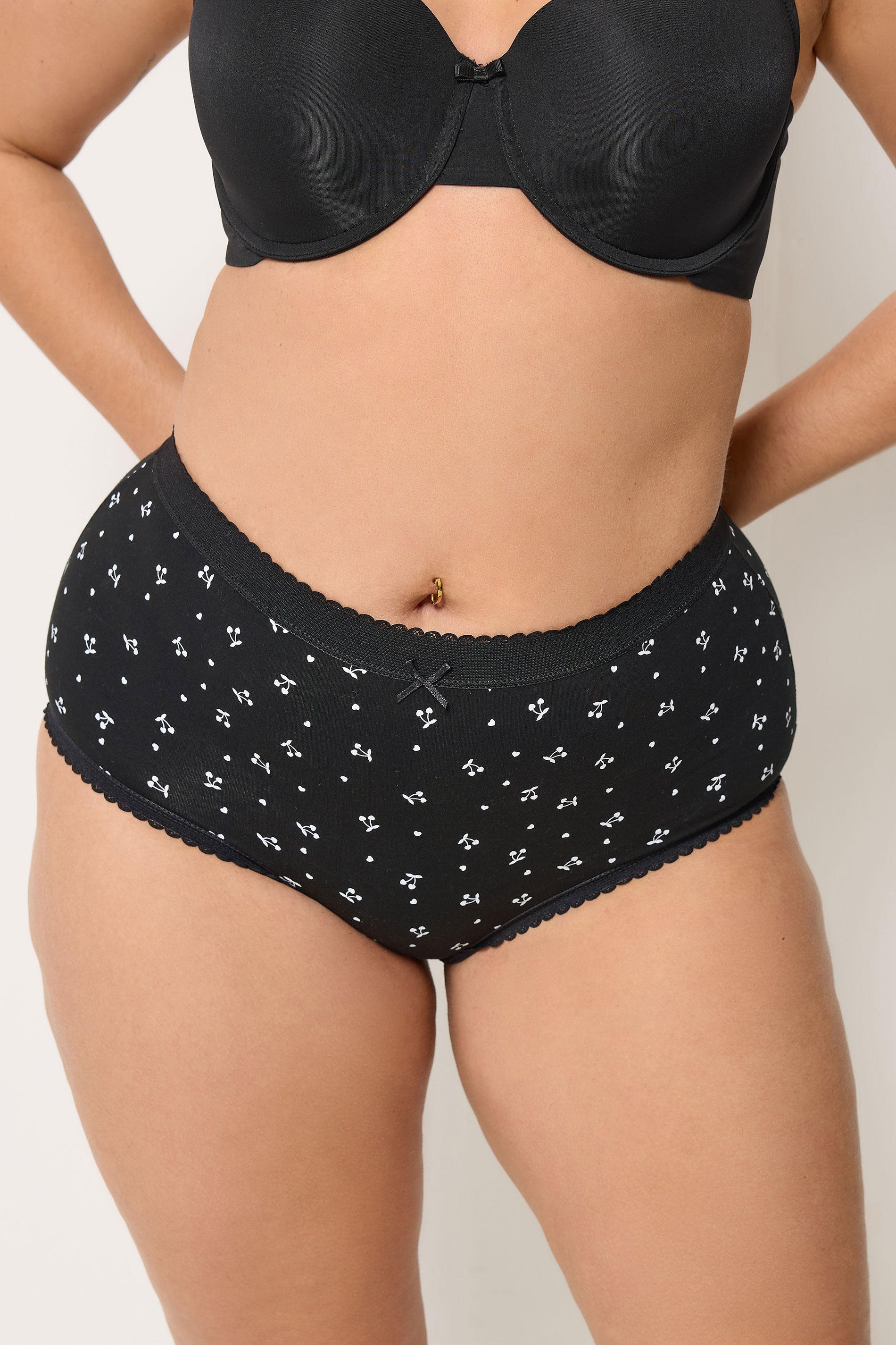 YOURSET 5 PACK Plus Size Pink & Grey Heart Full Briefs | Yours Clothing 2