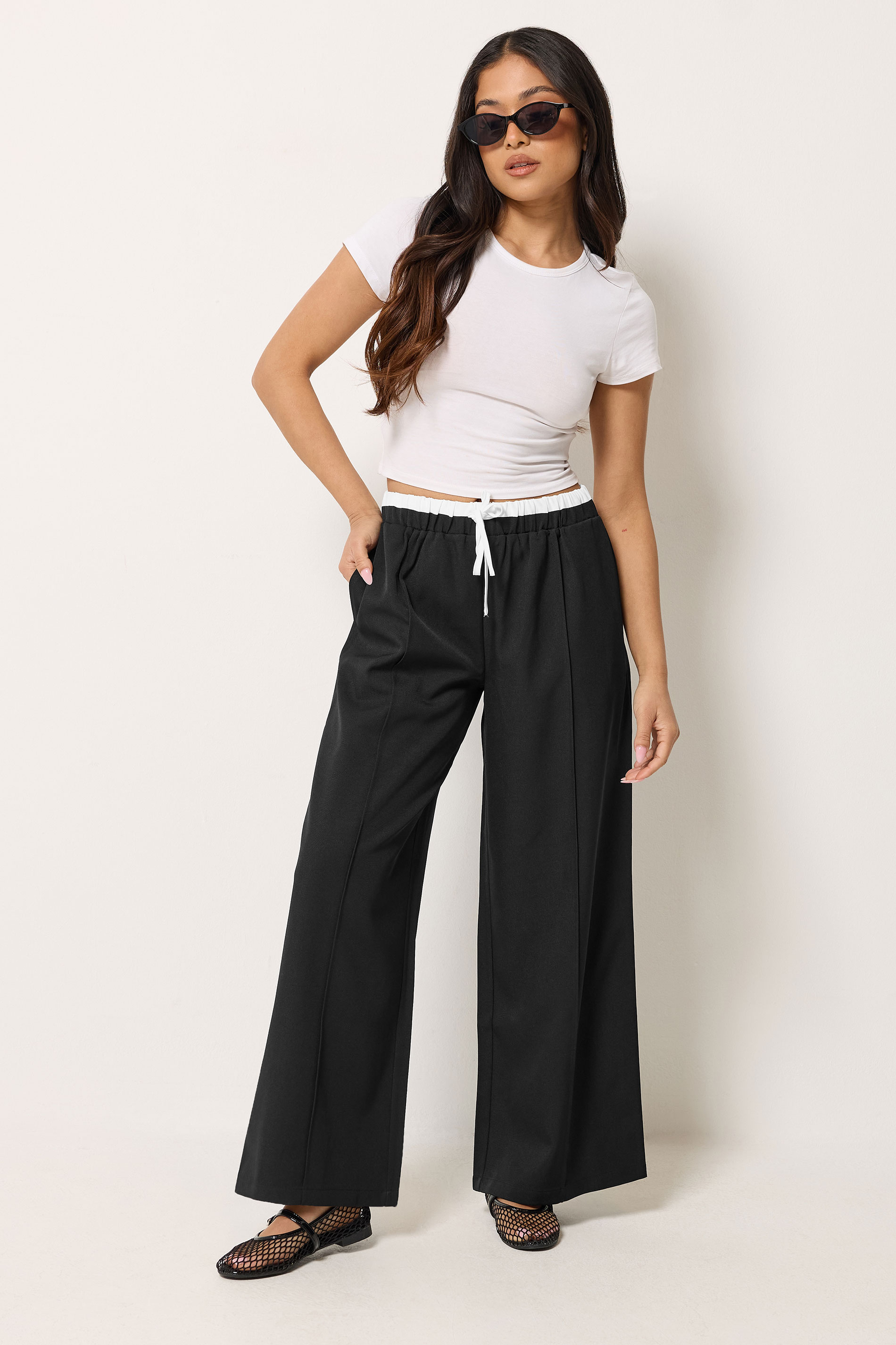 PixieGirl Petite Women's Black Contrast Pintuck Wide Leg Trousers | PixieGirl 3