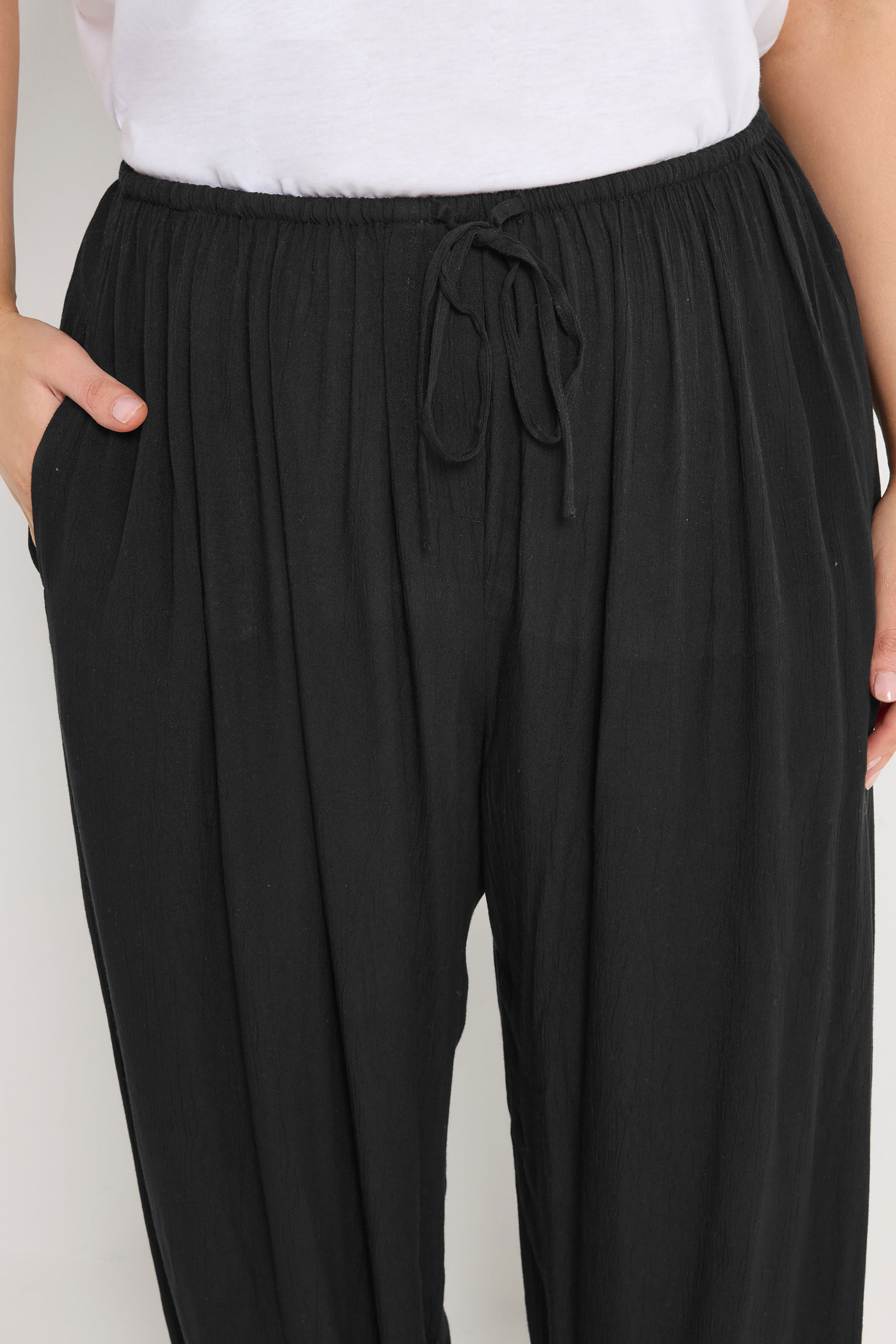 YOURS Plus Size Black Cuffed Balloon Trousers | Yours Clothing 4