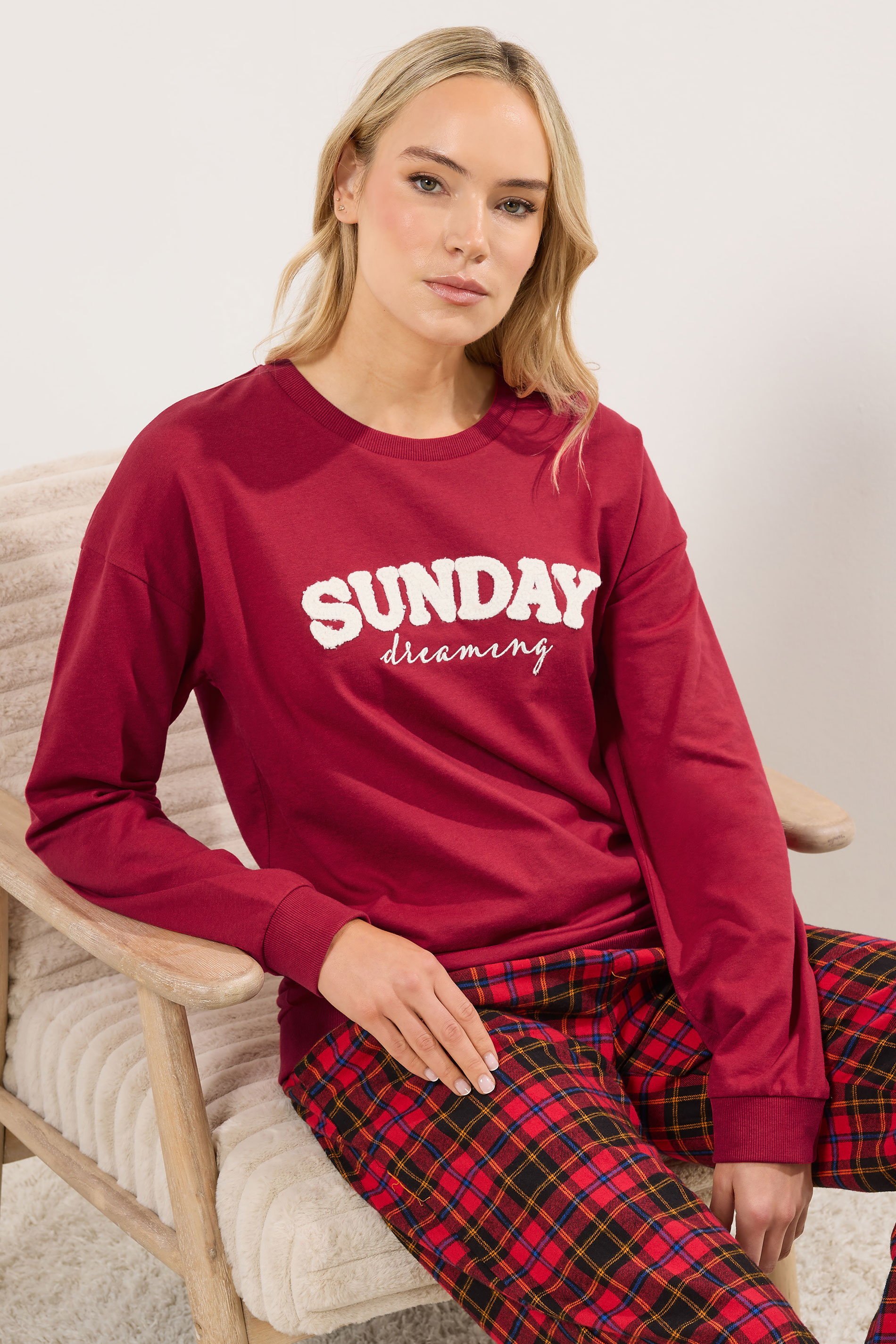LTS Tall Red 'Sunday Dreaming' Slogan Lounge Top | Long Tall Sally 3