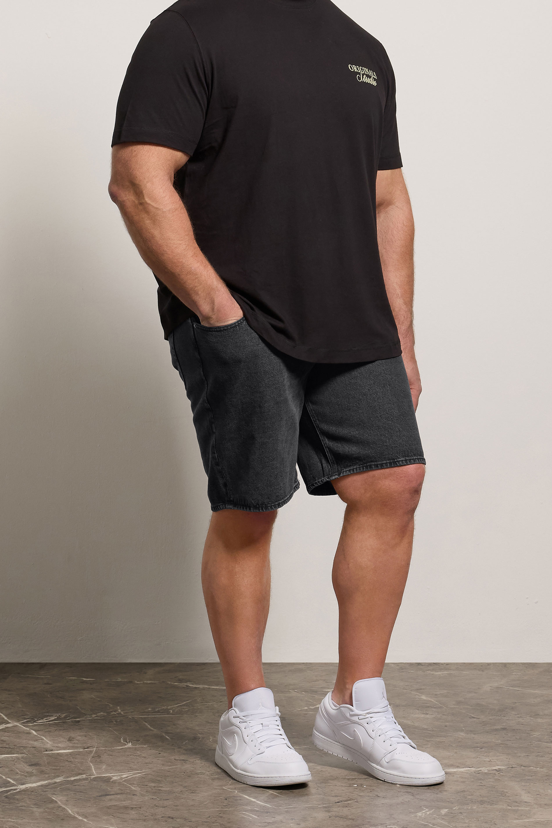 https://cdn.mandco.com/Images/ProductImages/344554fd-8819-42_702780_A.jpg