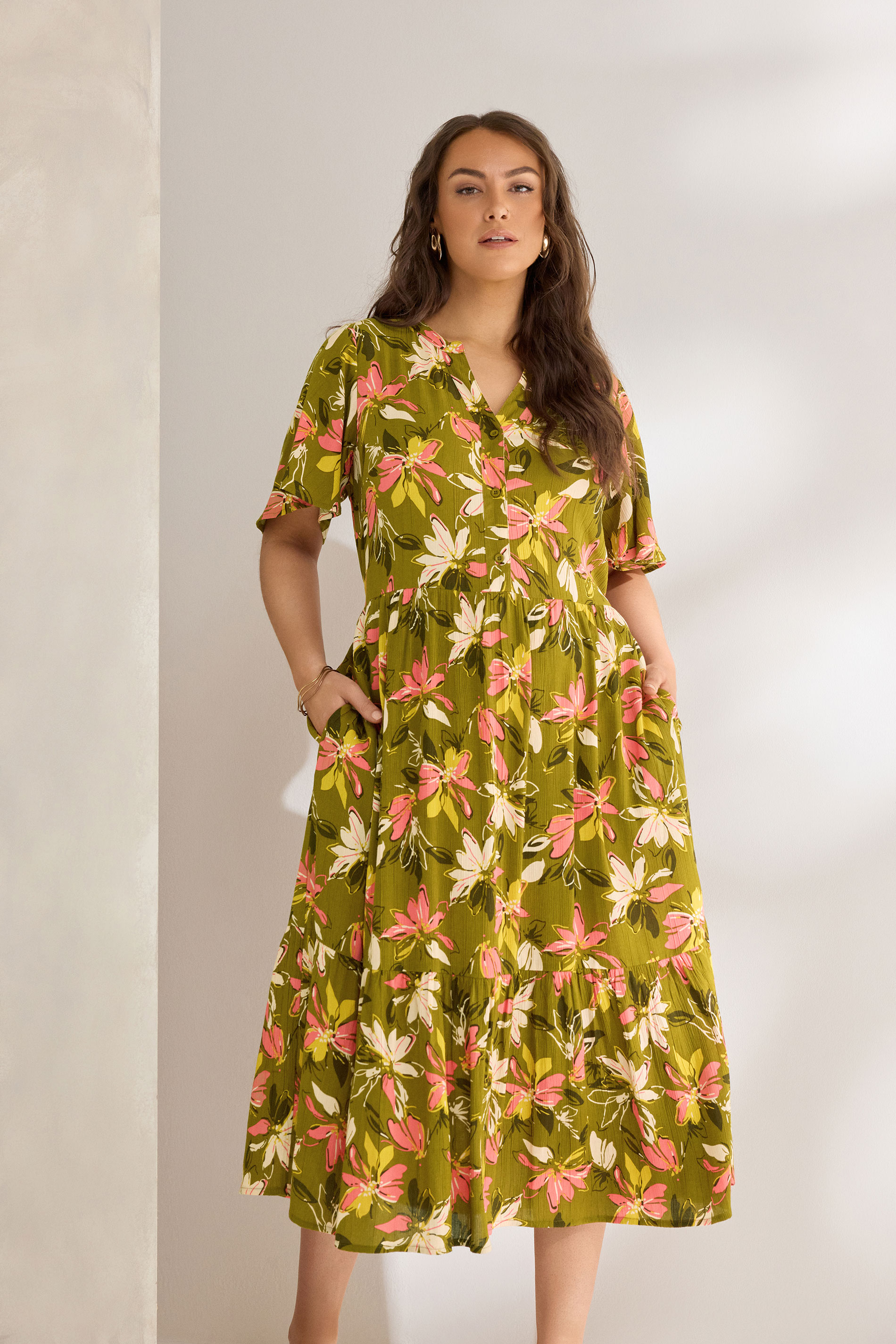EVANS Plus Size Green Floral Tiered Dress | Evans 3