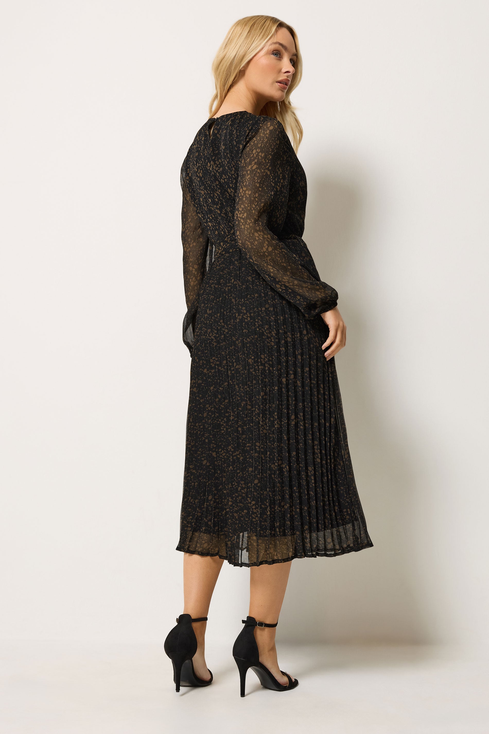 M&Co Women's Black Abstract Spot Pleated Midi Dress | M&Co 2