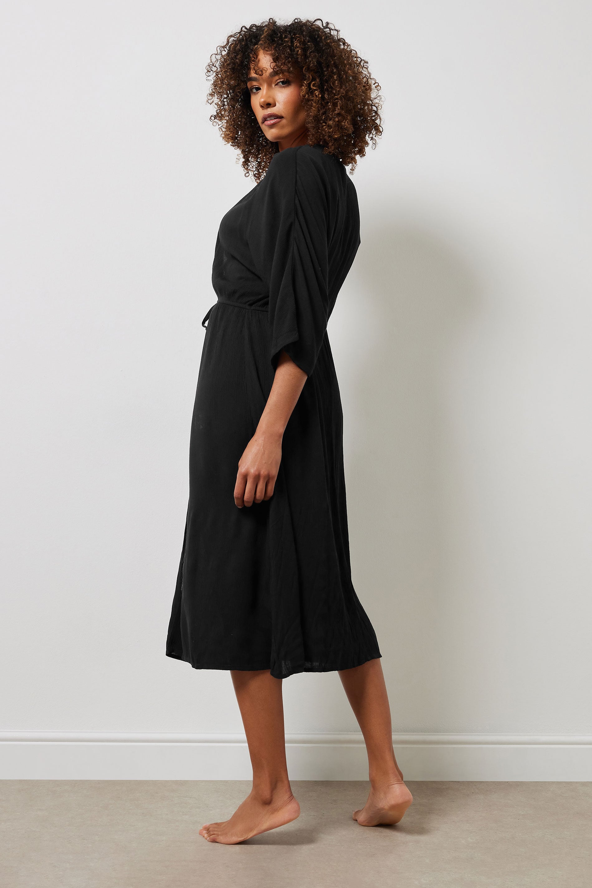 M&Co Black Crinkle Longline Kimono | M&Co 5