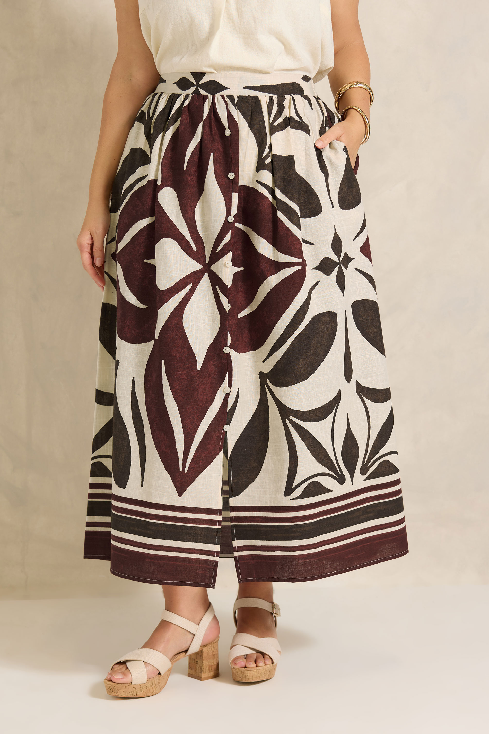 EVANS Plus Size Cream & Brown Abstract Print Cotton Skirt | Evans 1