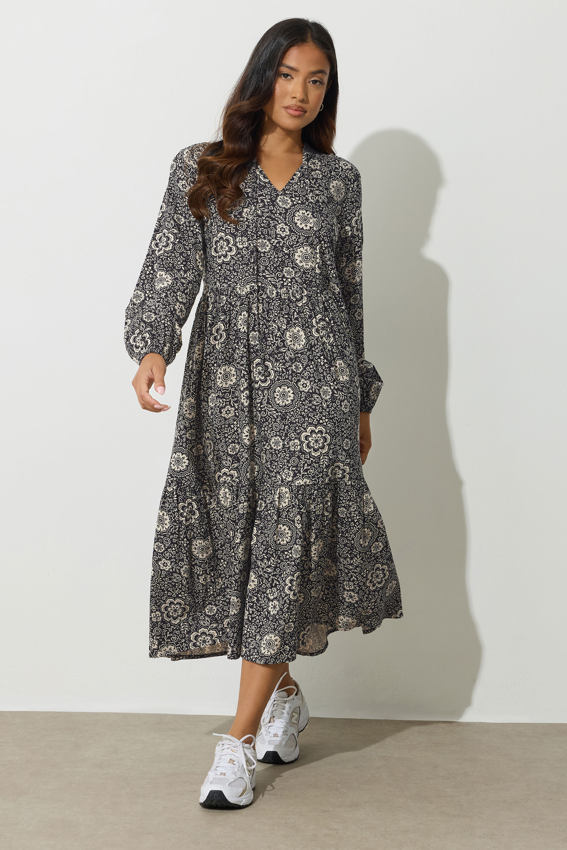 PixieGirl Petite Women's Black Floral Tie Midi Dress | PixieGirl 1