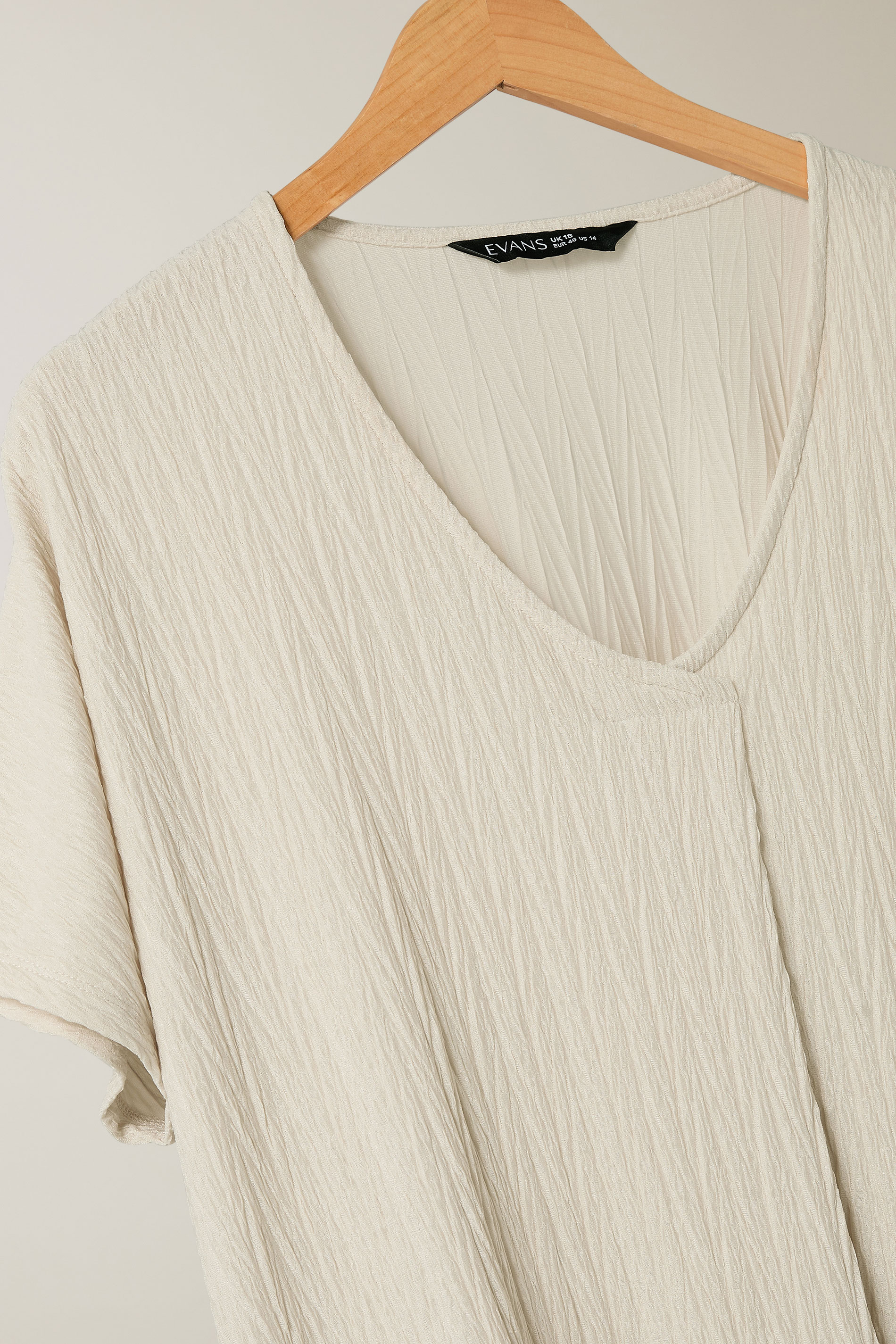 EVANS Plus Size Cream Plisse Pleat Front Top | Evans 6