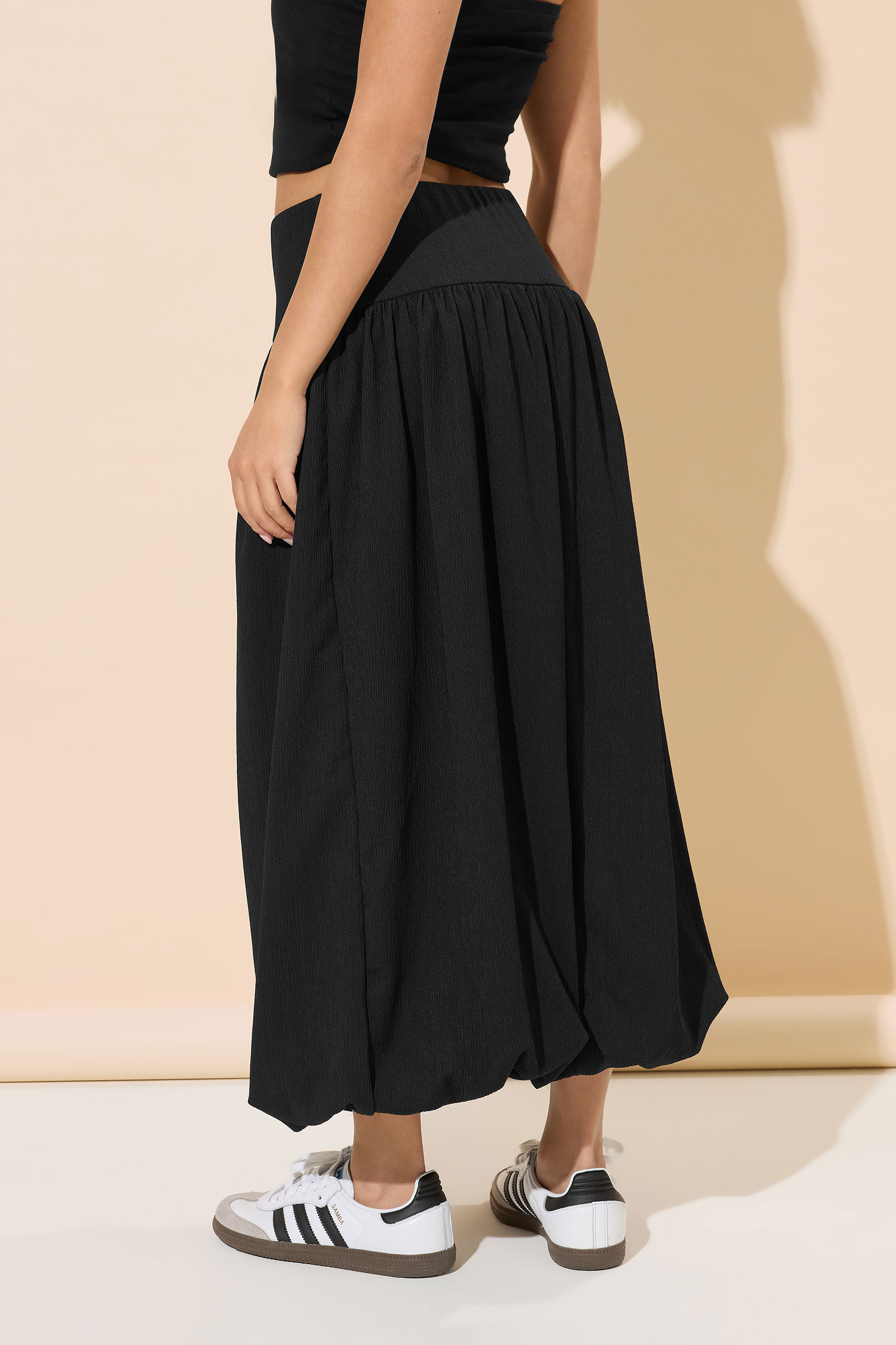 PixieGirl Petite Women's Black Bubble Hem Maxi Skirt | PixieGirl 2