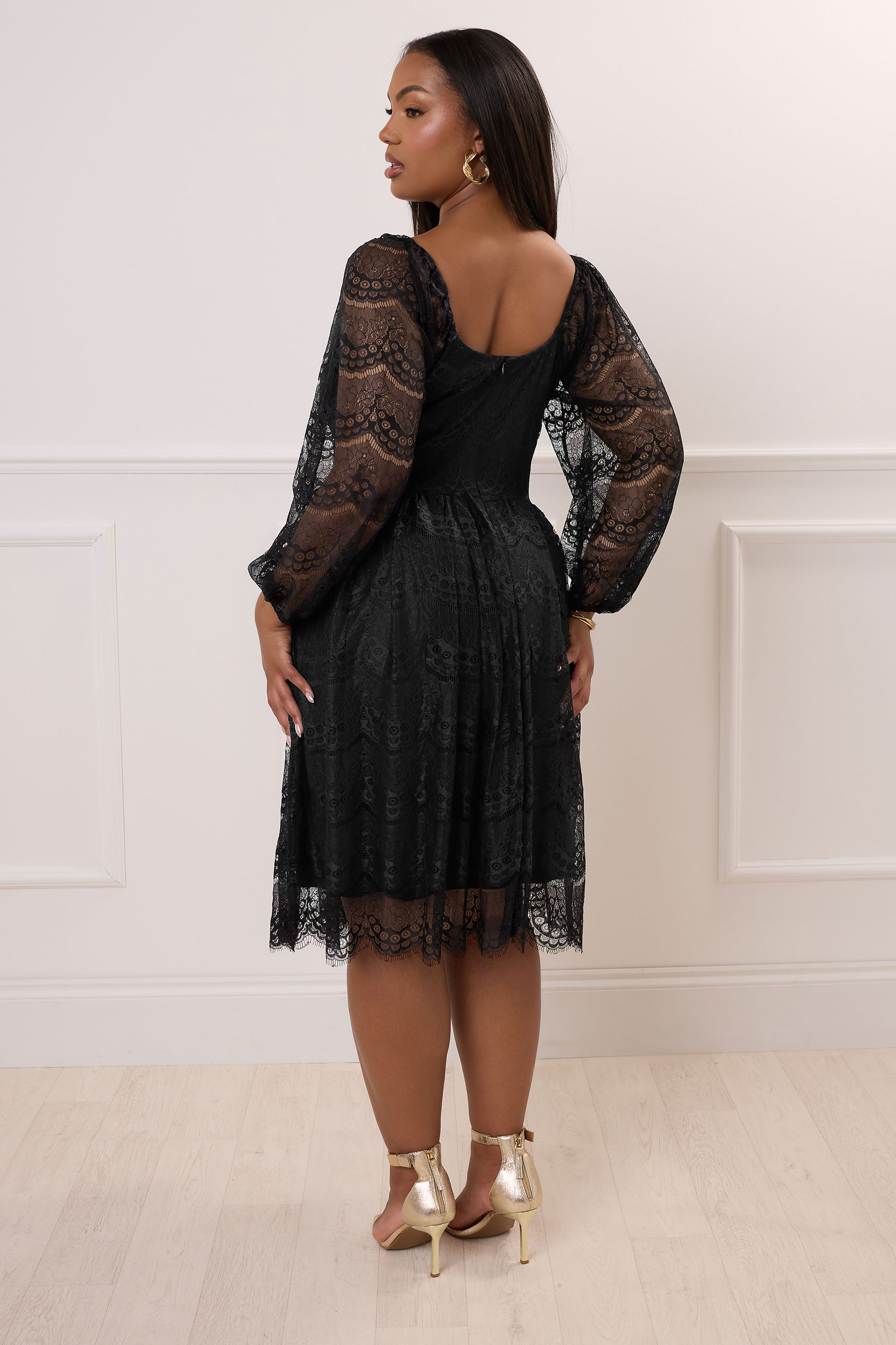 YOURS LONDON Plus Size Black Lace Sweetheart Skater Dress | Yours Clothing 2