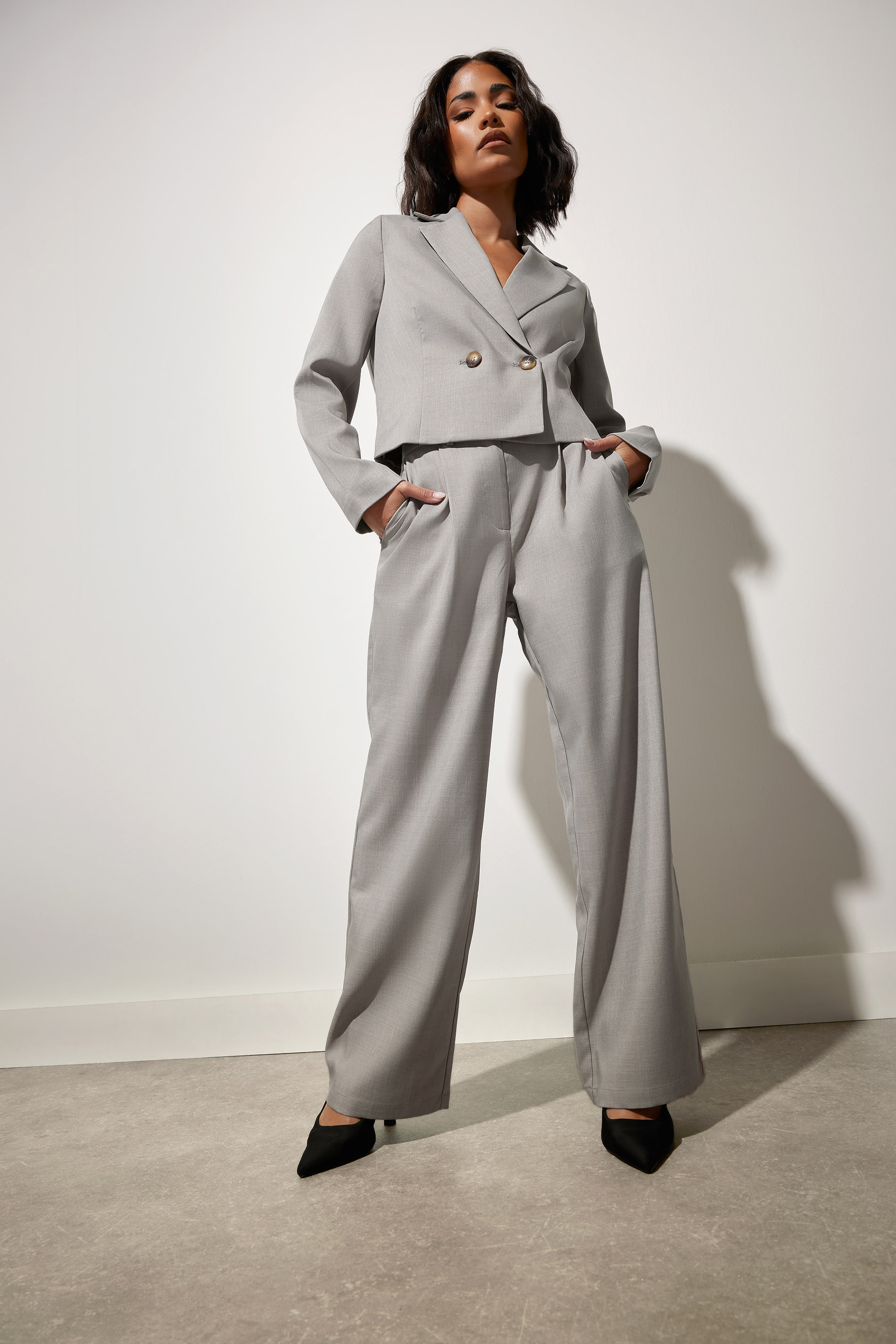 PixieGirl Petite Women's Light Grey Tailored Cropped Blazer | PixieGirl 3