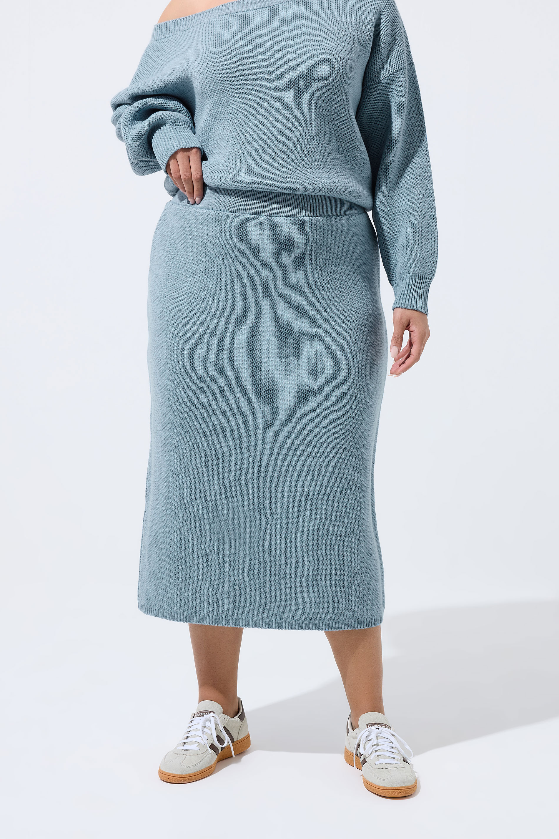LIMITED COLLECTION Plus Size Blue Knitted Skirt | Yours Clothing 1
