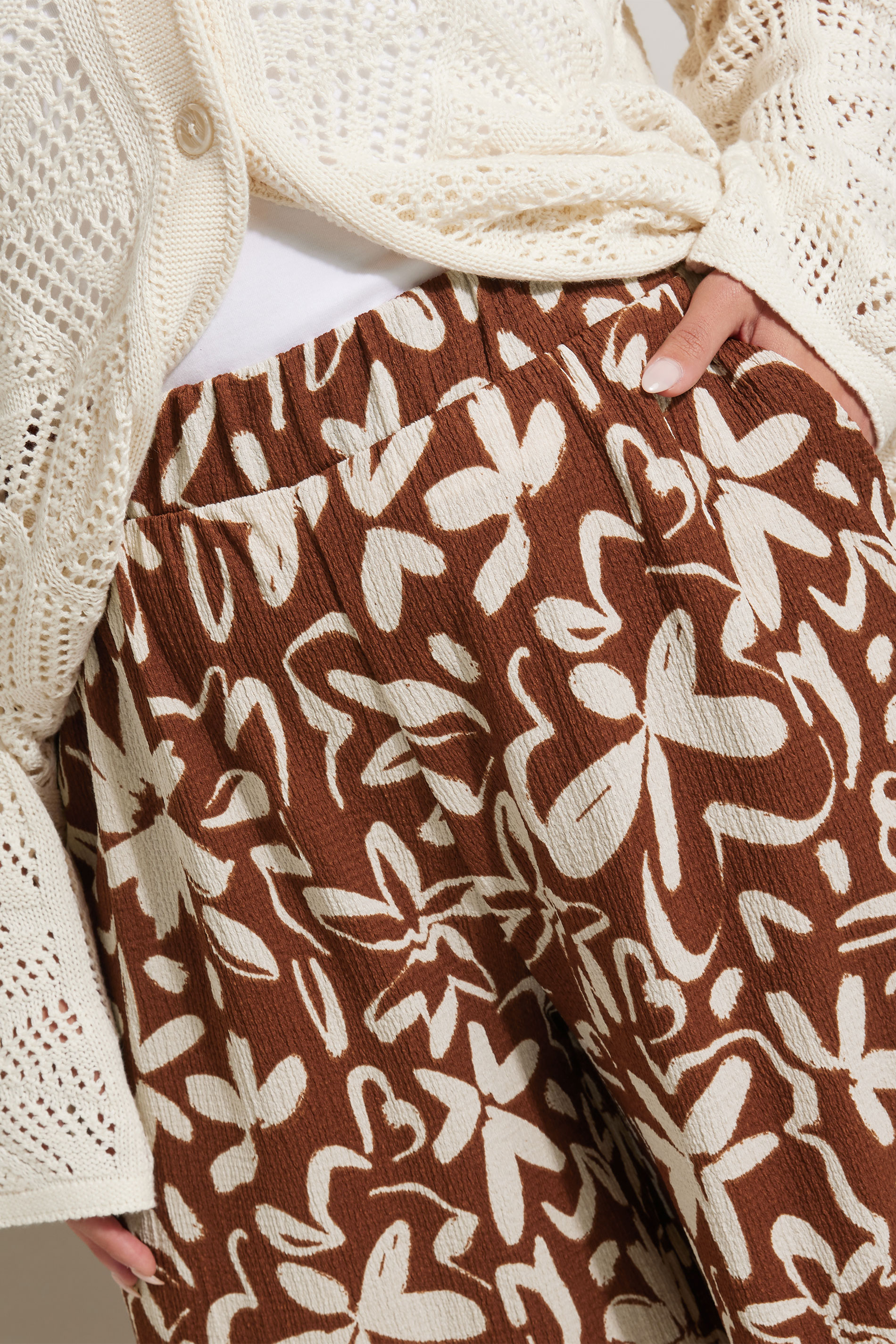 YOURS Plus Size Brown Floral Print Textured Midaxi Culottes | Yours Clothing 2