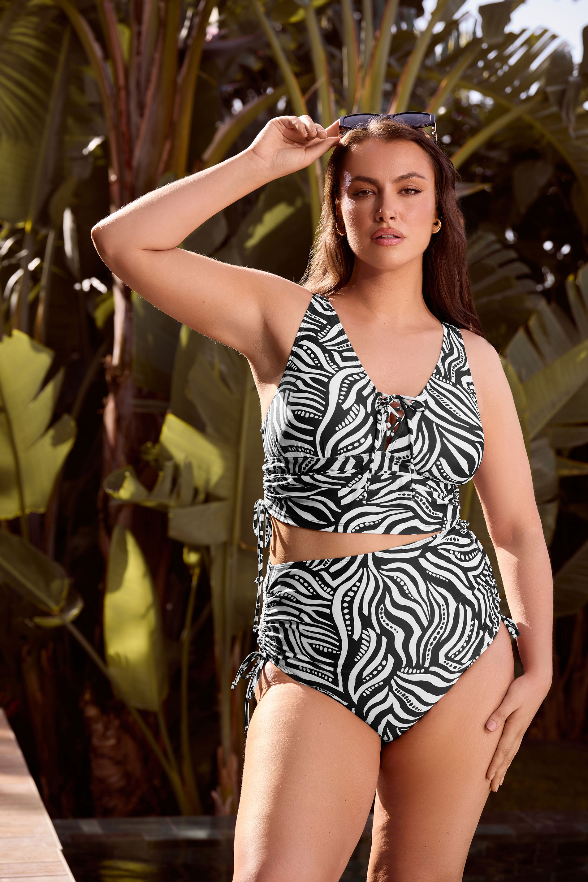 YOURS Plus Size Black & White Geometric Print Tankini Top | Yours Clothing 3