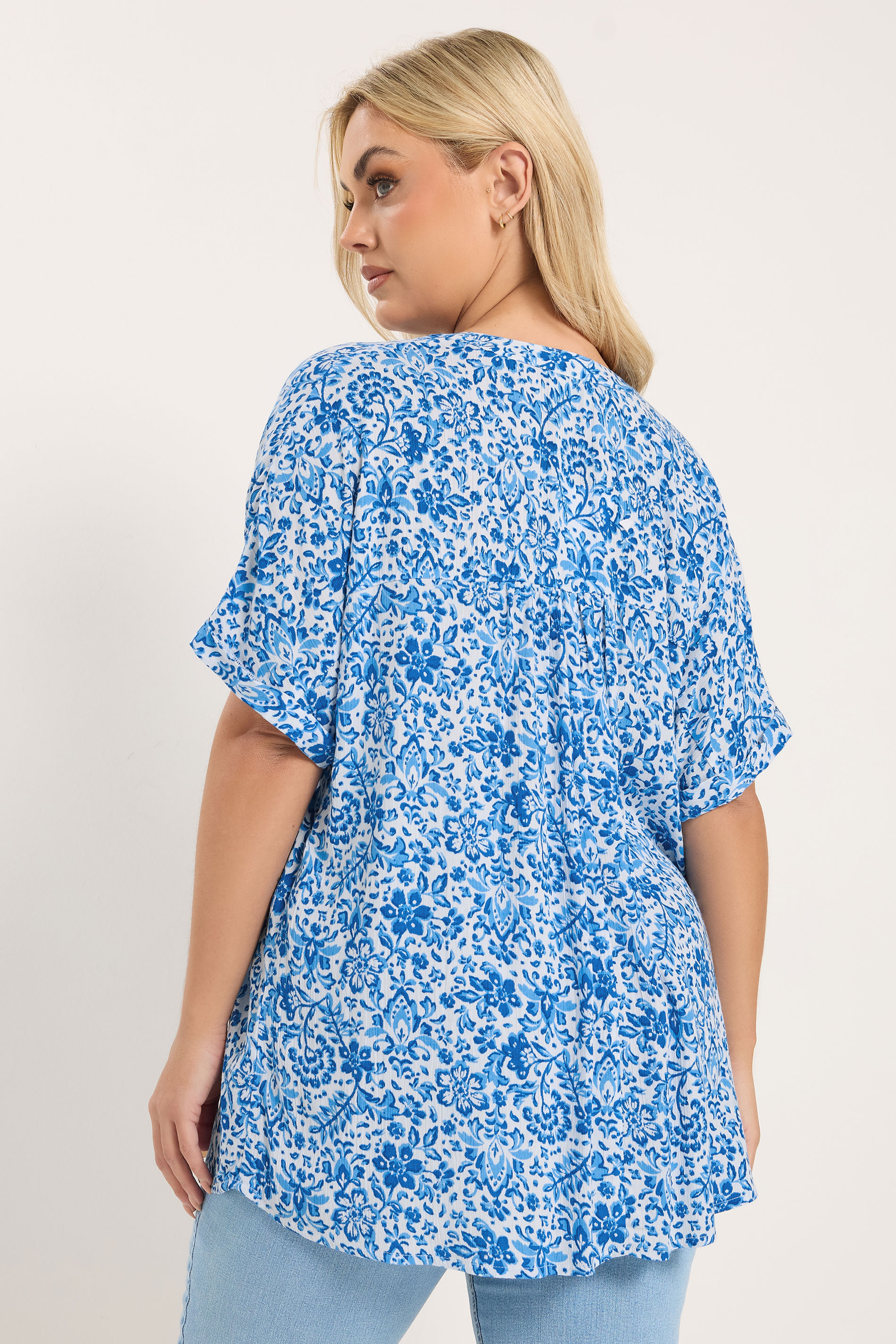 YOURS Plus Size Blue Crinkle Floral Notch Neck Top | Yours Clothing 2