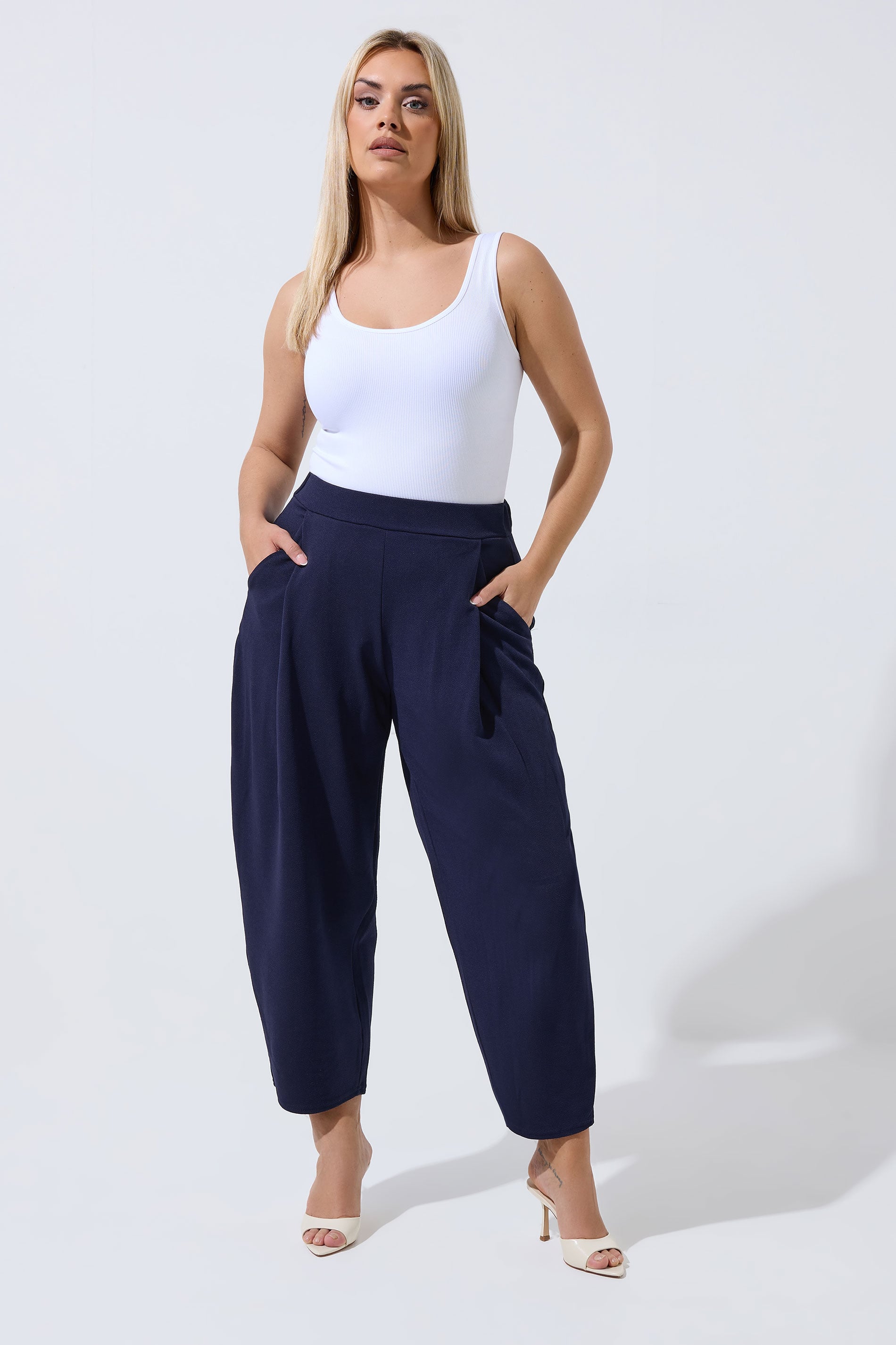 LIMITED COLLECTION Plus Size Navy BluePleated Barrel Leg Trousers | Yours Clothing 3